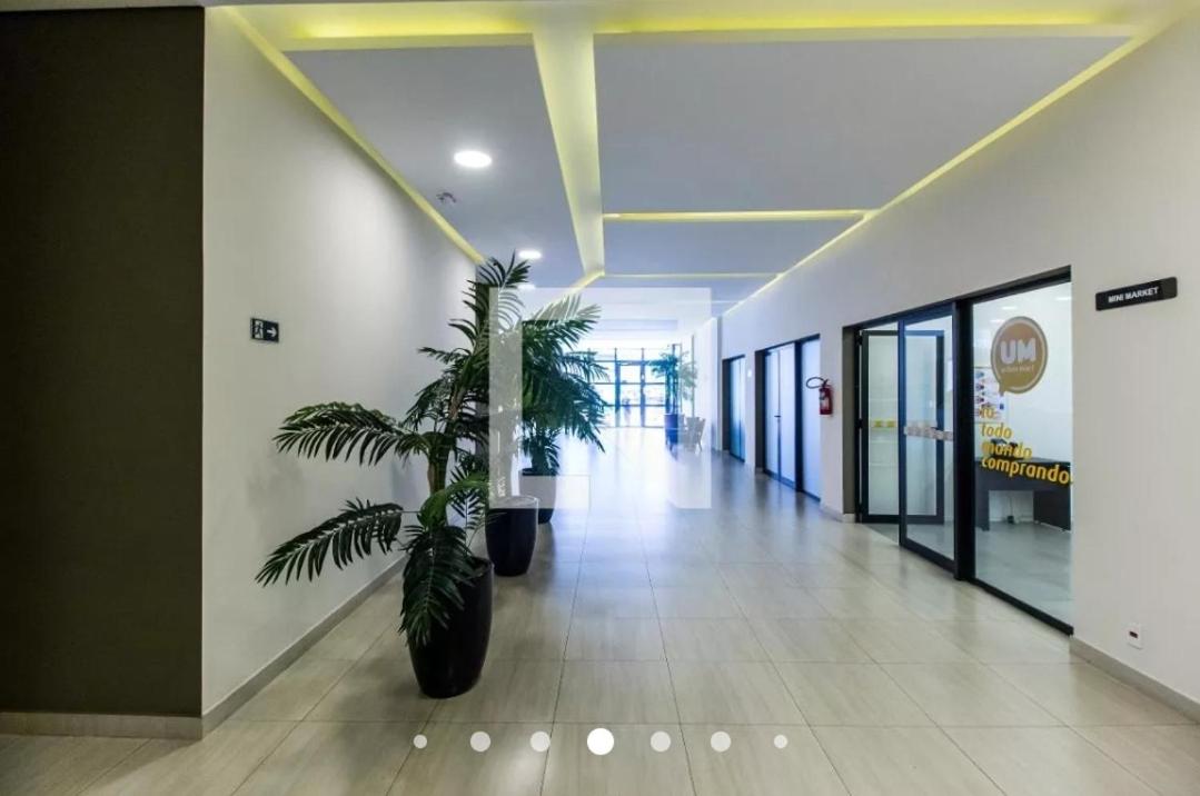 Flat luxo, mobiliado c/ ar, wi-fi, pisc. e academia