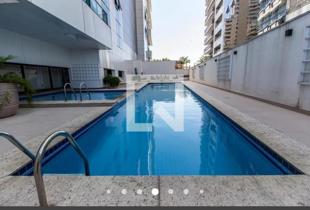 Flat luxo, mobiliado c/ ar, wi-fi, pisc. e academia