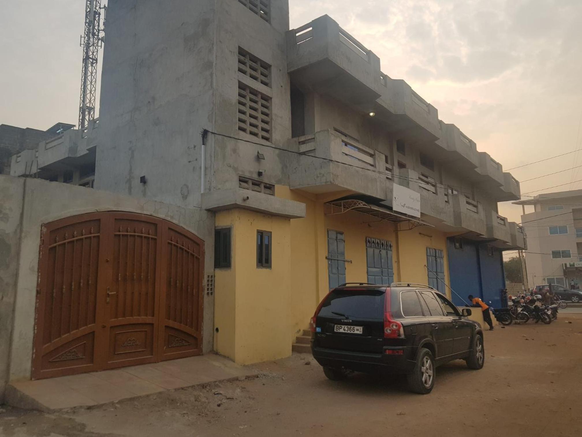 Bel appartement au centre ville de calavi BENIN
