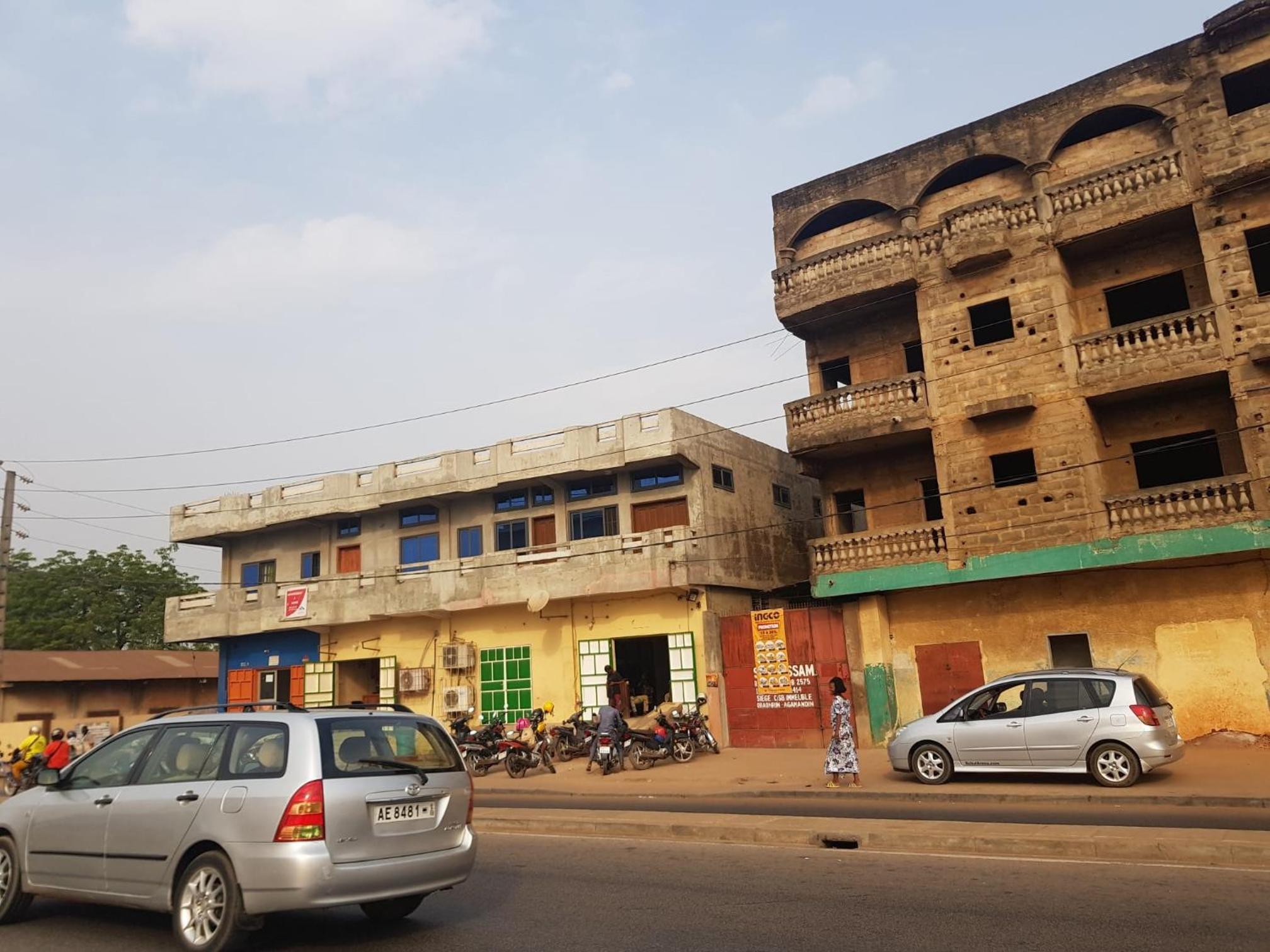Bel appartement au centre ville de calavi BENIN