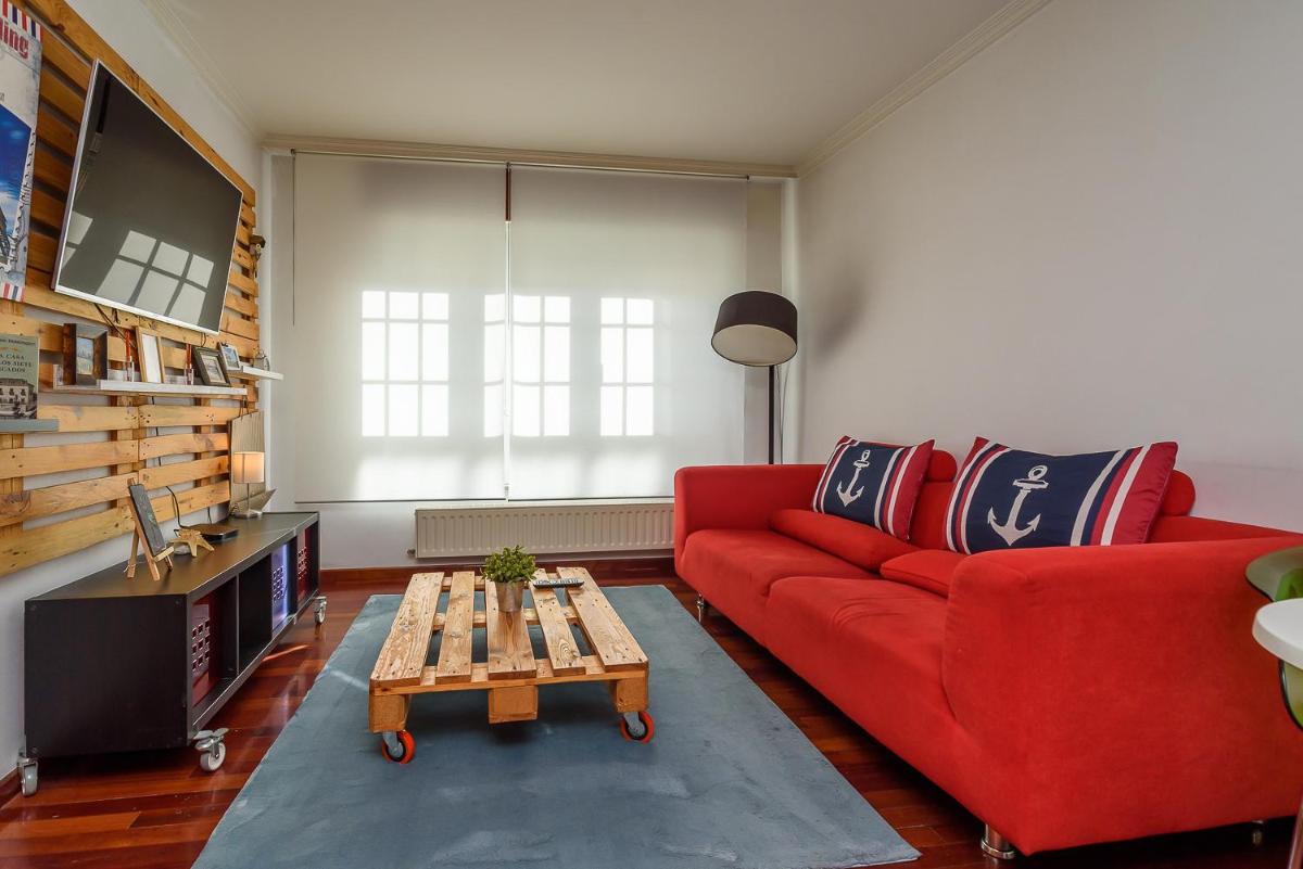 O Faro Apartments