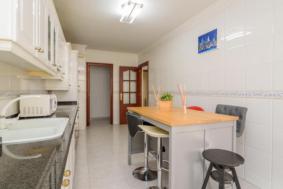 O Faro Apartments