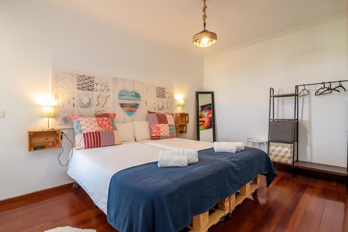O Faro Apartments
