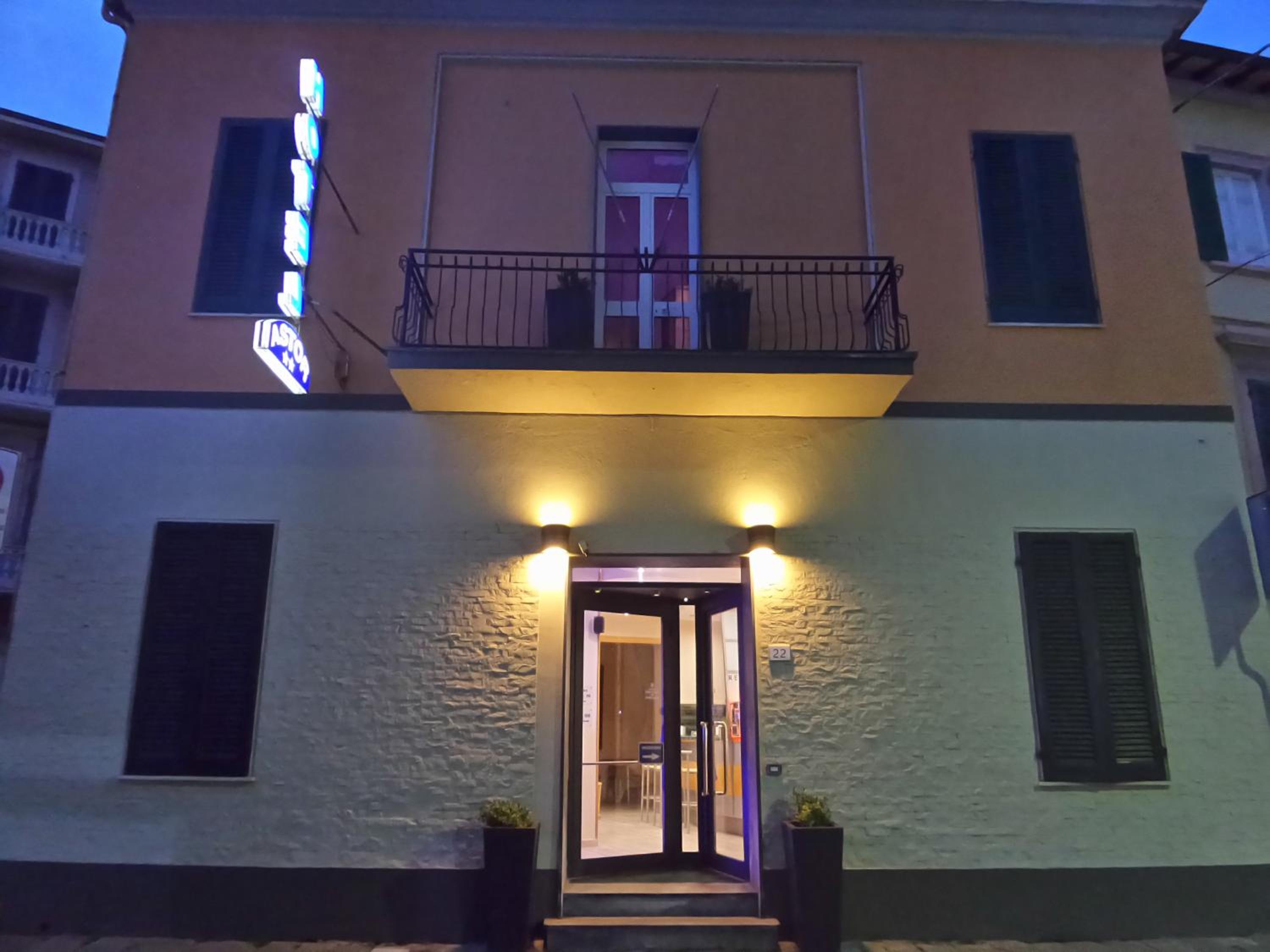 Hotel Astor - Image 1