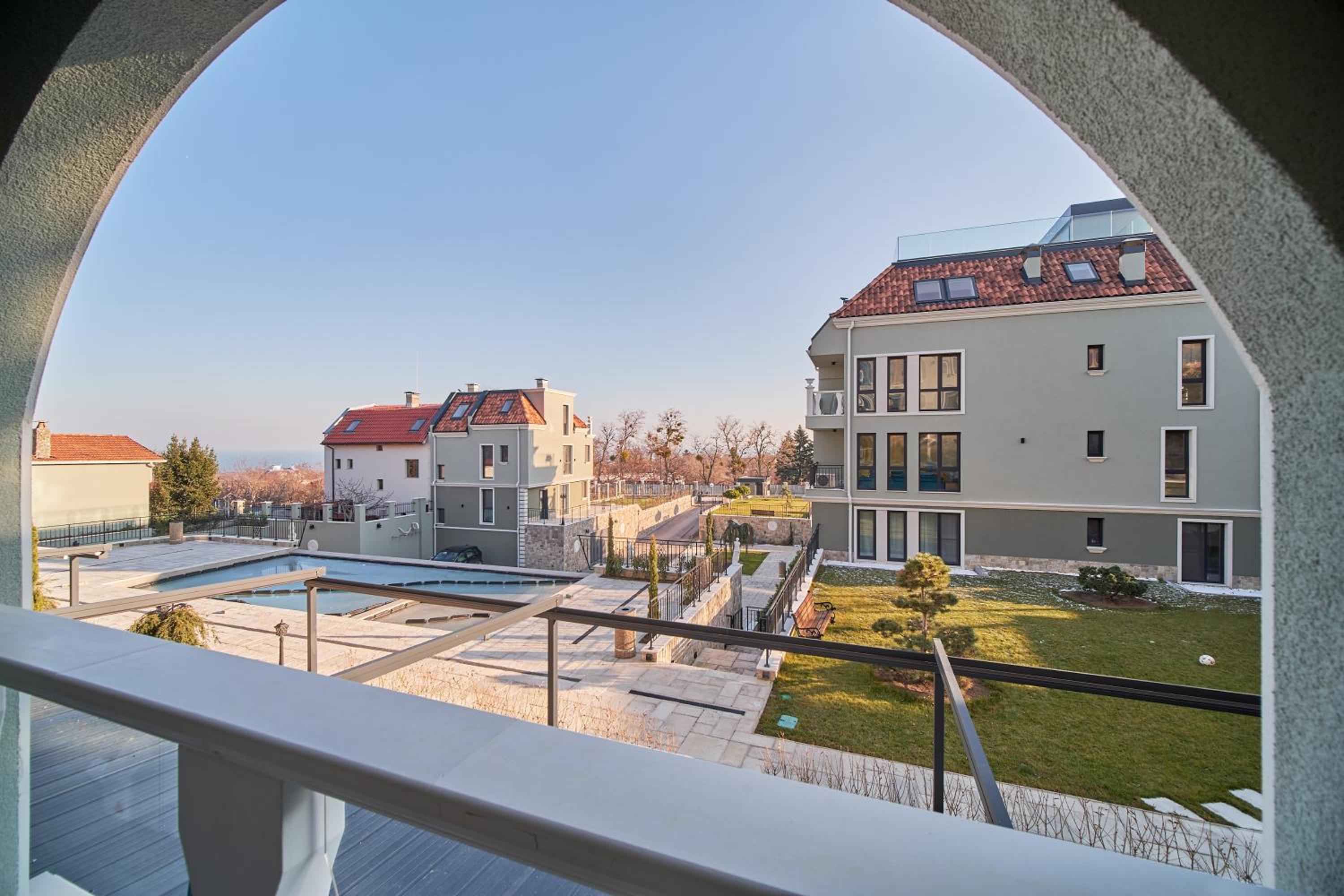 Mediterranea Complex - LUXURY APARTMENT WITH SEA & POOL VIEW!