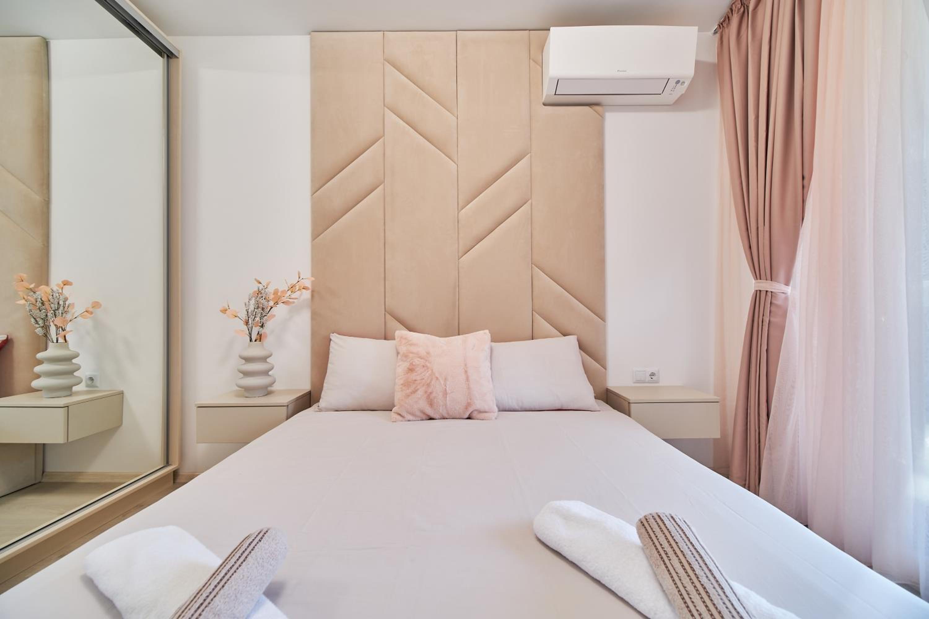 Mediterranea Complex - LUXURY APARTMENT WITH SEA & POOL VIEW!