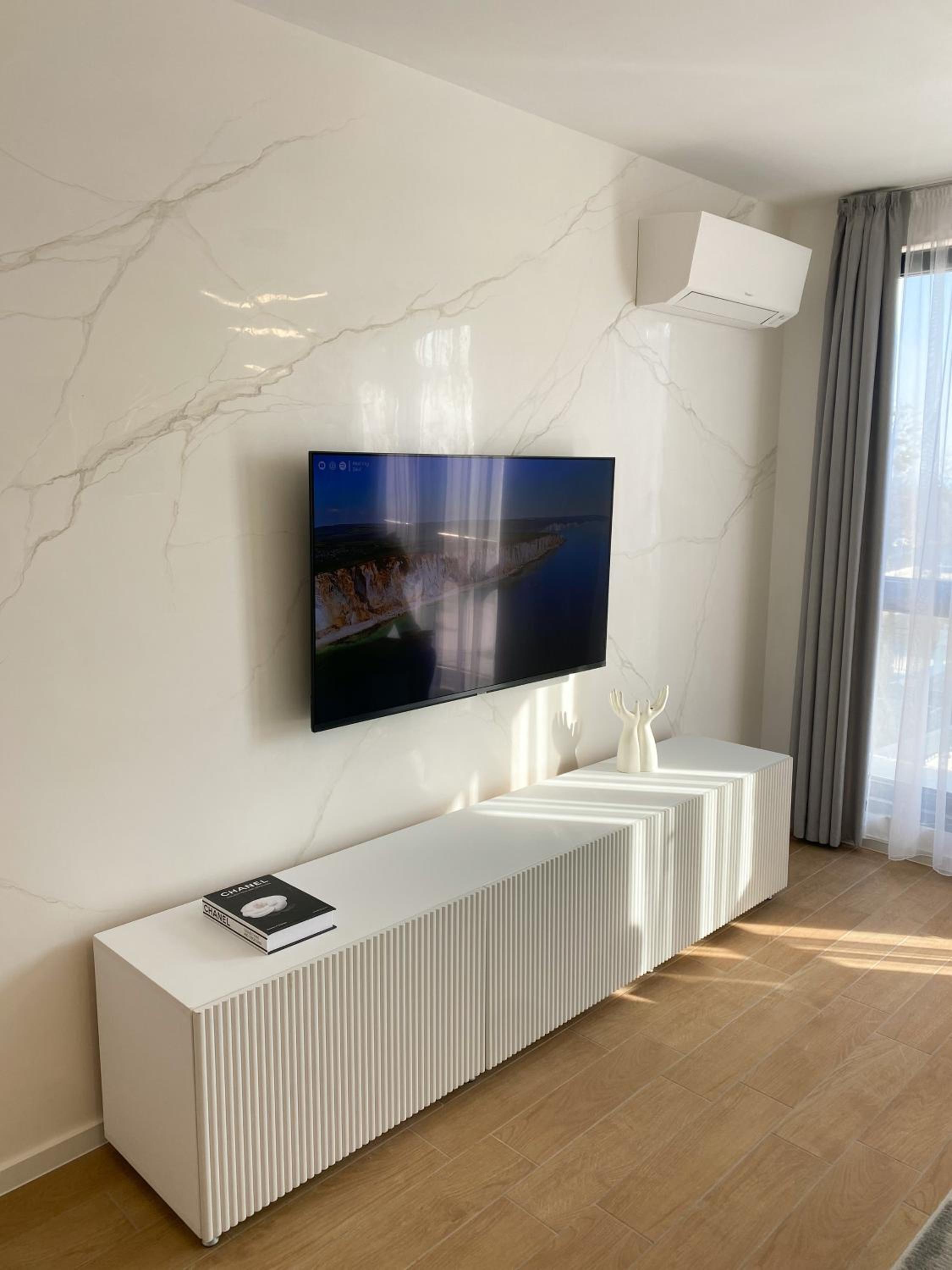 Mediterranea Complex - LUXURY APARTMENT WITH SEA & POOL VIEW!