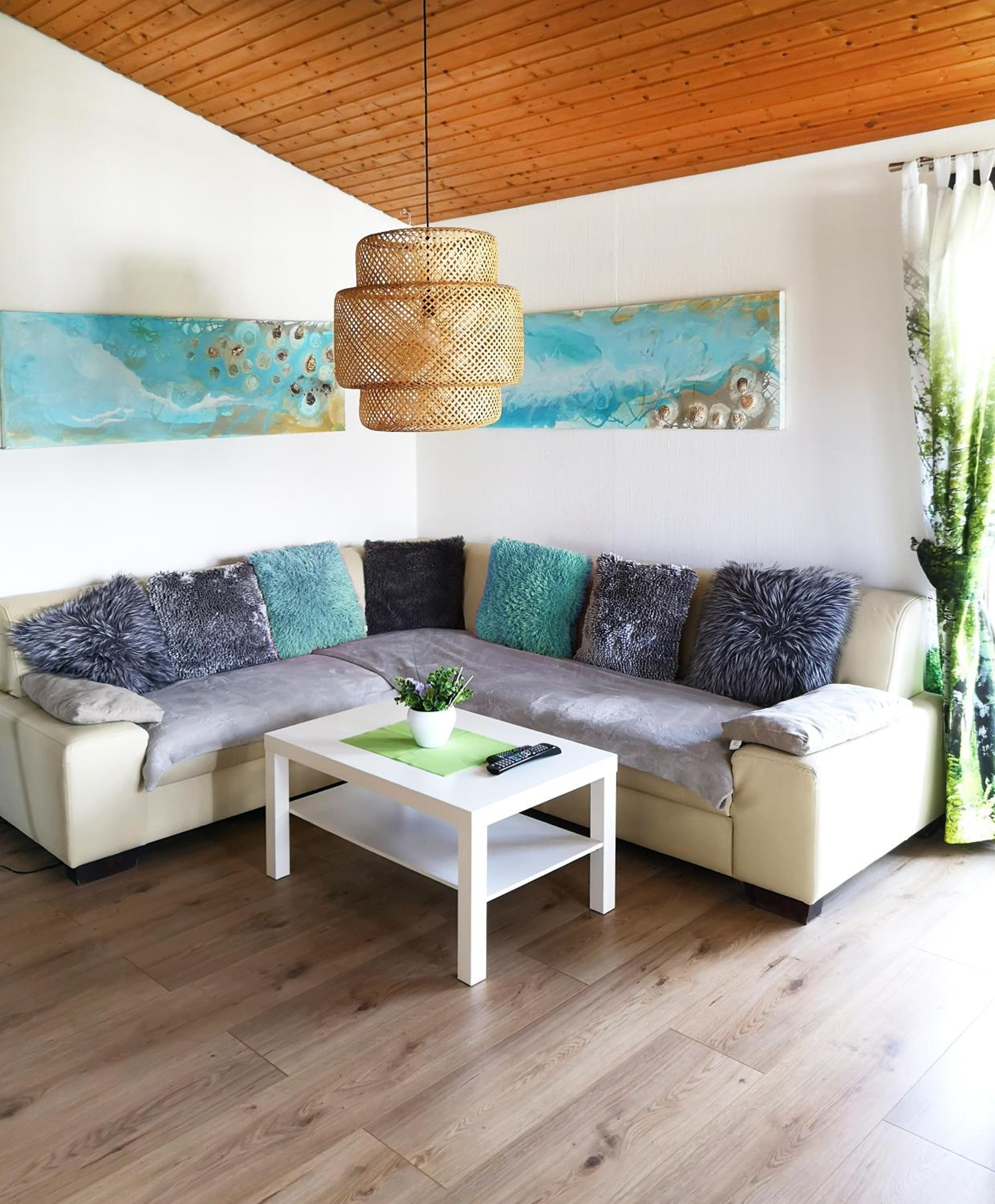 Ferienhaus LENA im Sauerland direkt am Hennesee