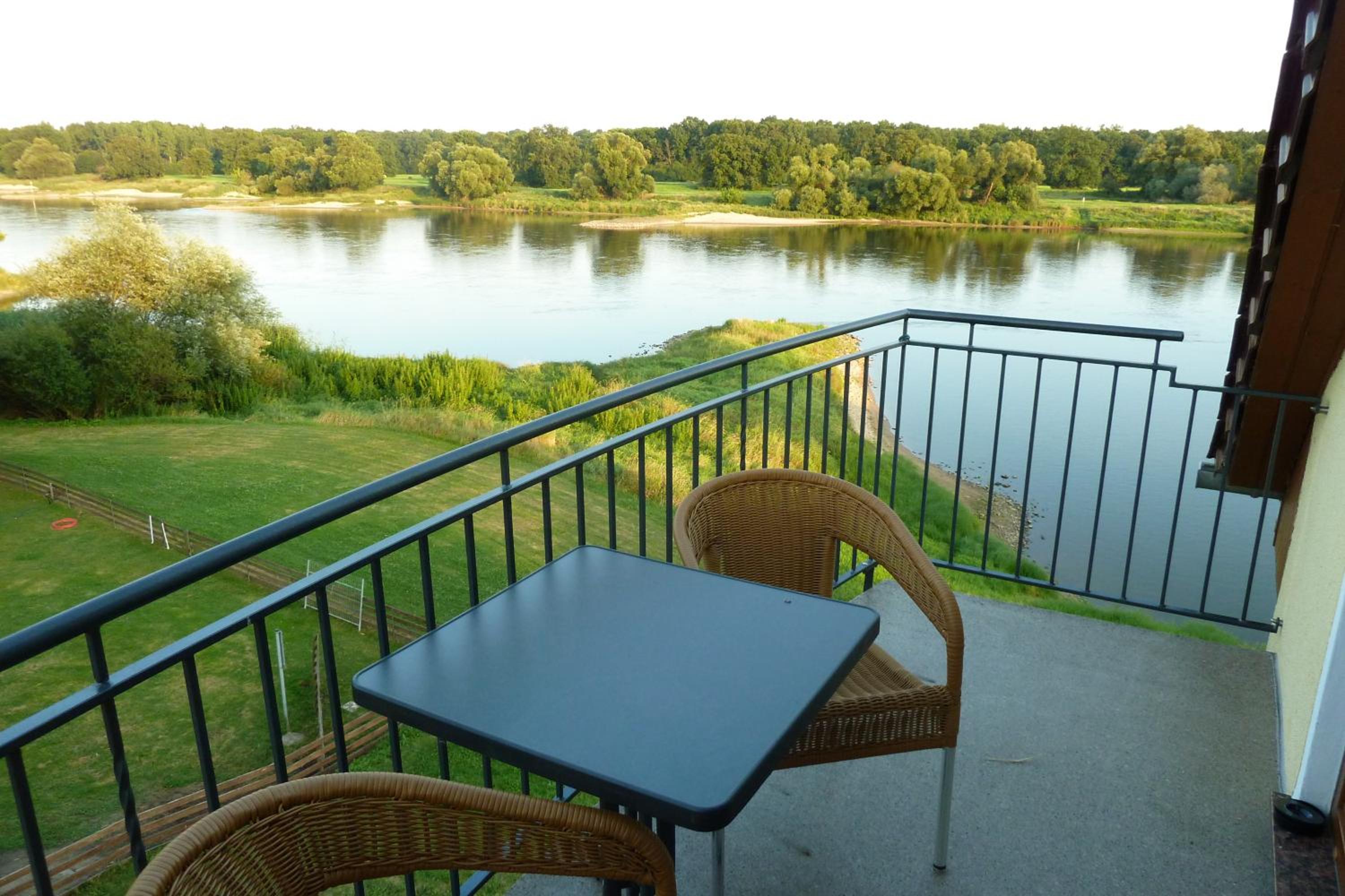 Elbterrassen zu Brambach