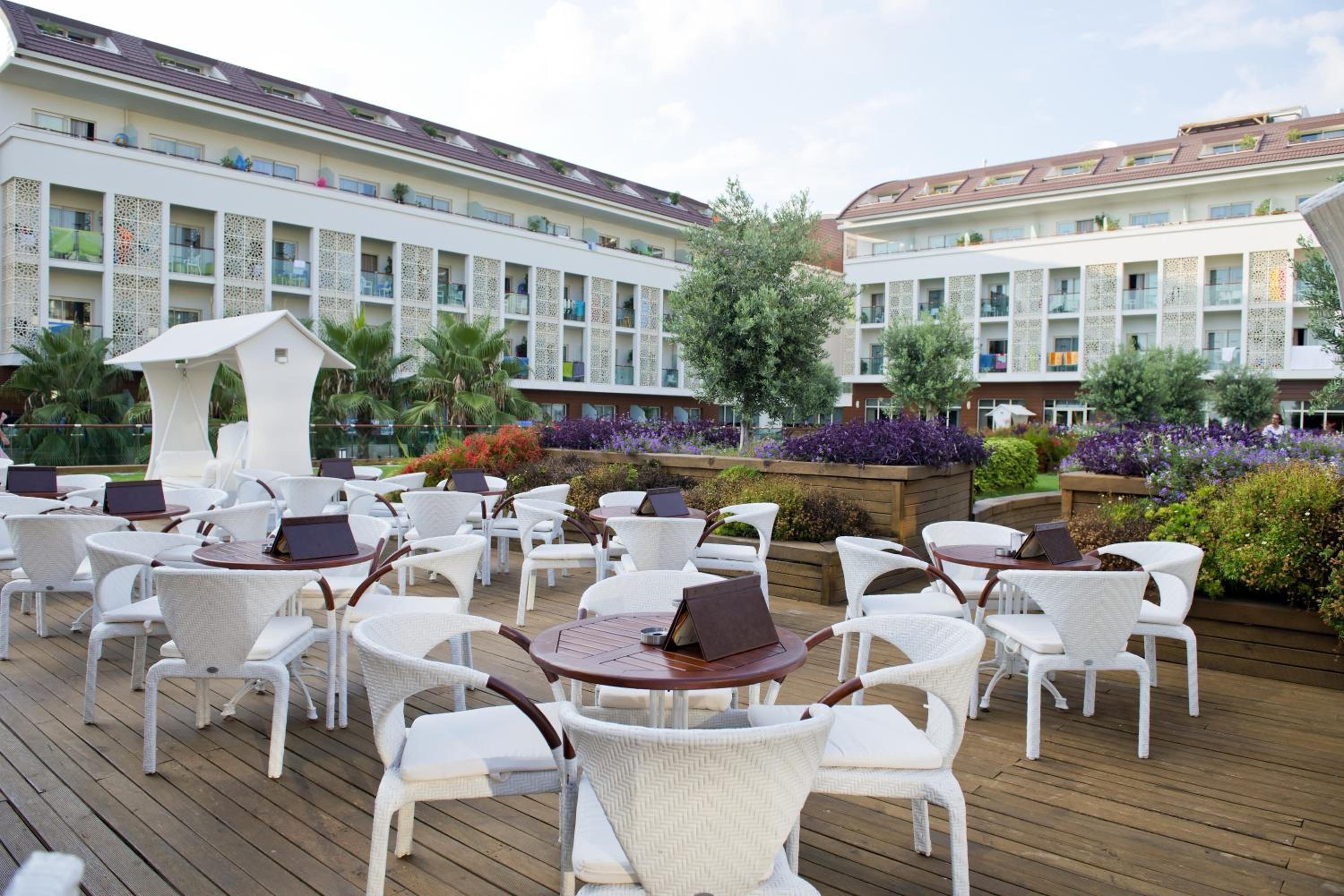 Side Vacations - Sentido Trendy Verbena Beach Hotel - Property Image 2