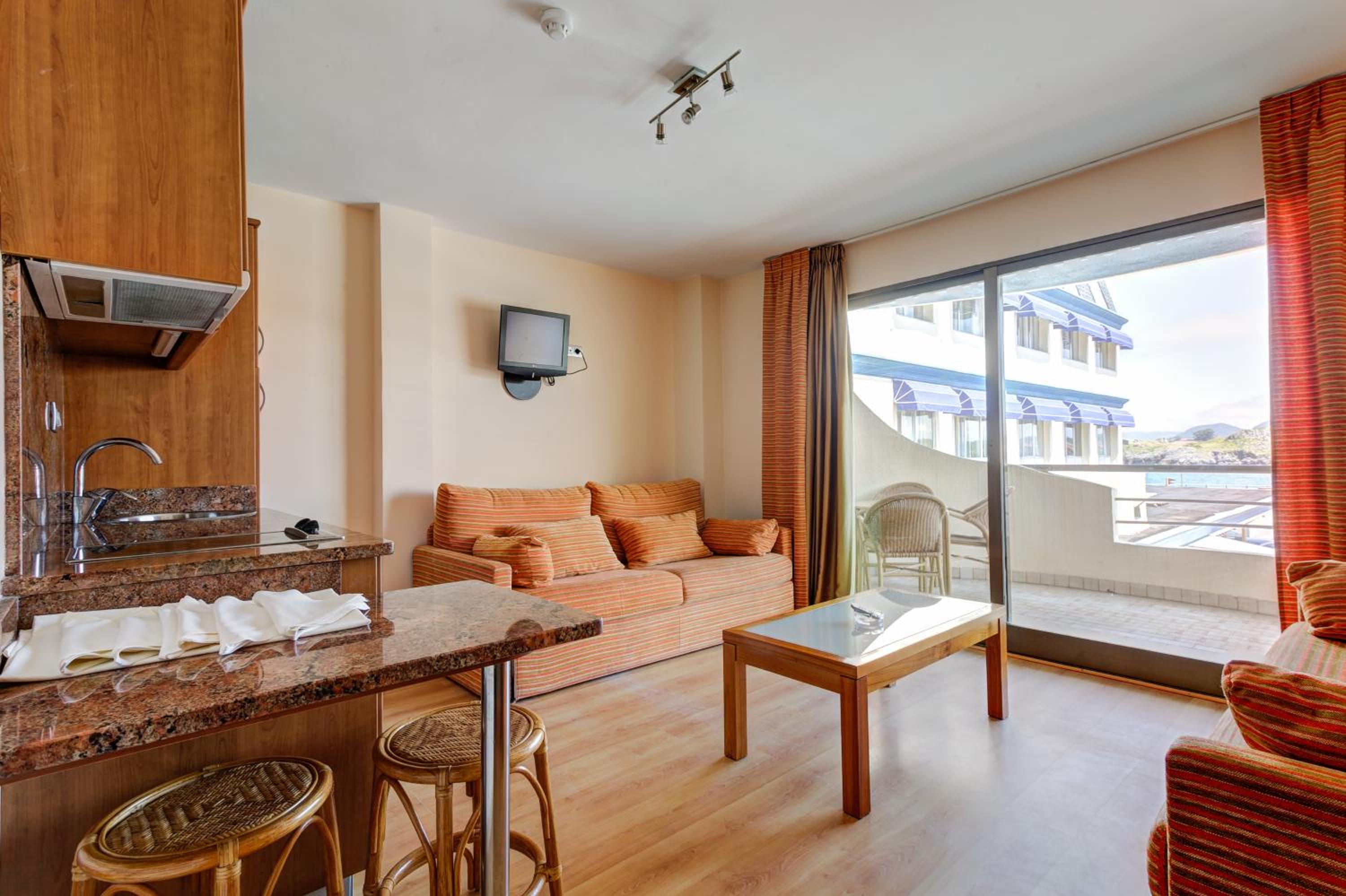 Apartamentos Astuy