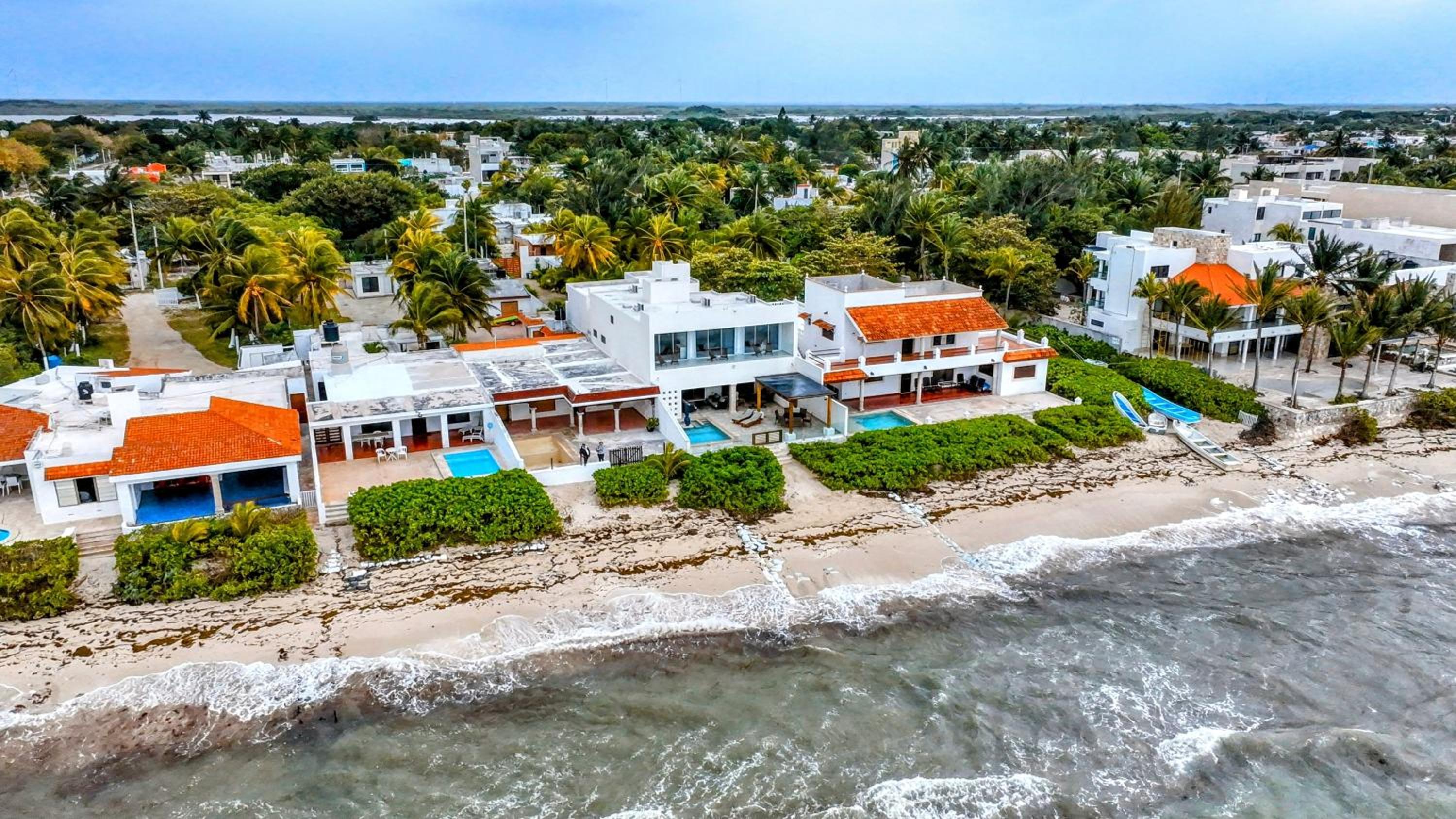 Villa Coral Ocean Front Progreso view 2