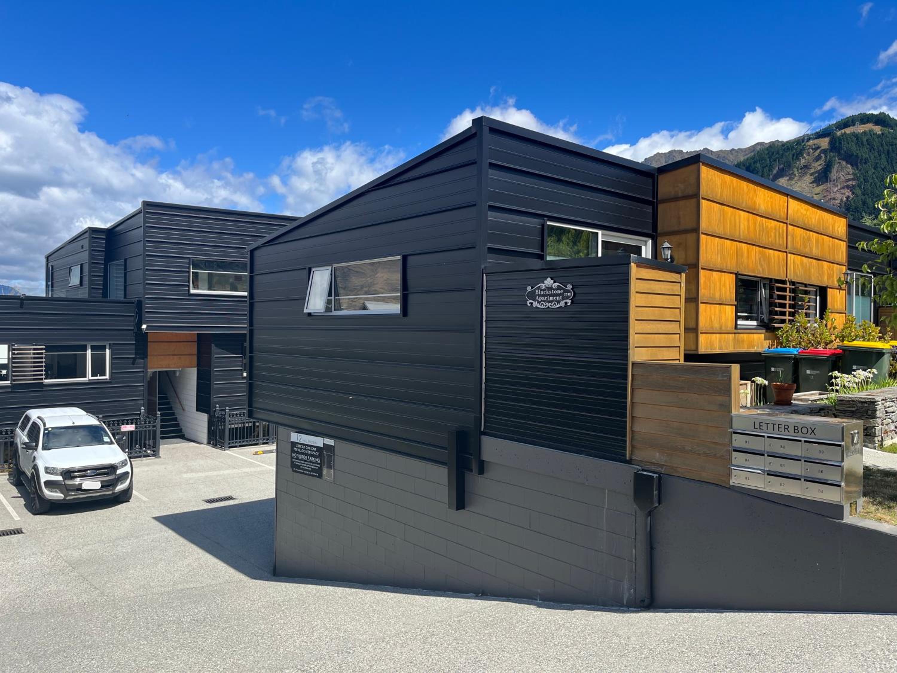 Wynter Apartments