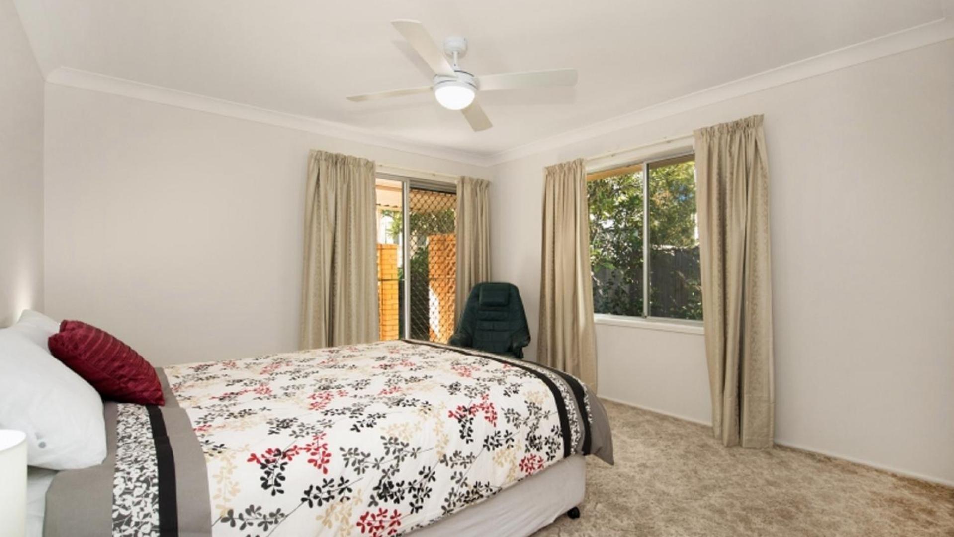 Large family waterfront home with room for a boat - Welsby Pde, Bongaree