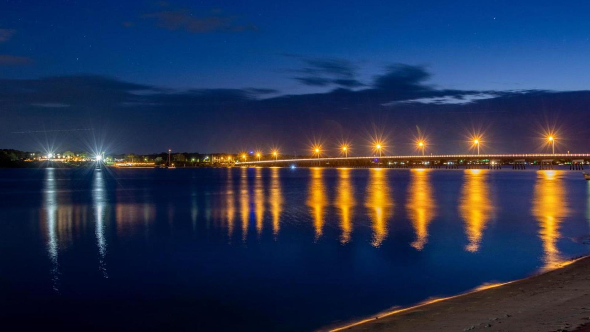 Large family waterfront home with room for a boat - Welsby Pde, Bongaree