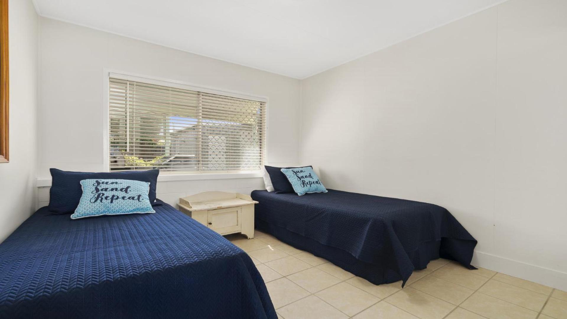 Woorim Beach House with Water Views