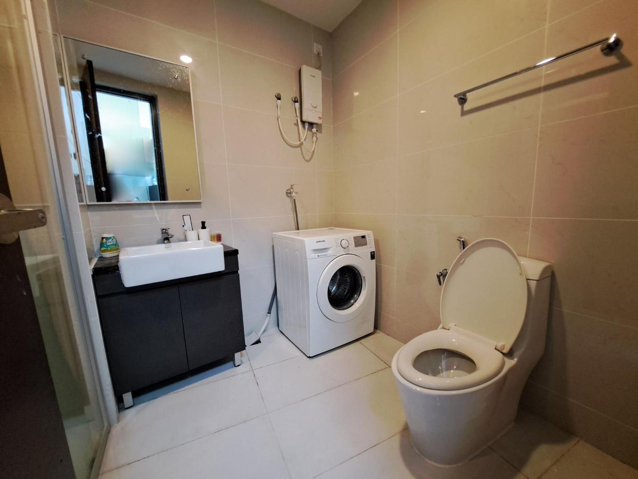 COZY Homestay Country Garden at DangaBay of JB, FREE wifi and streaming