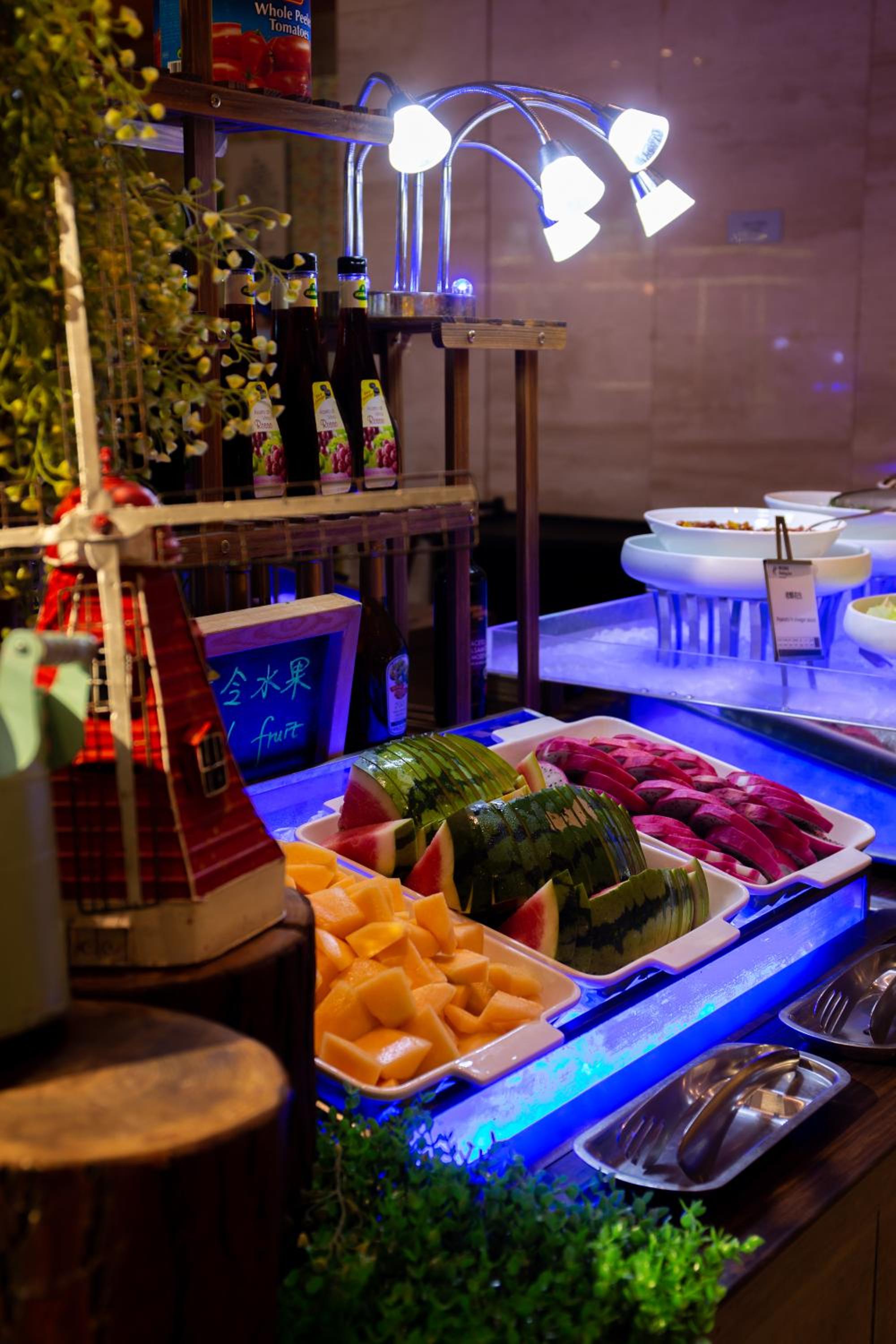 Holiday Inn Qingdao Expo, an IHG Hotel