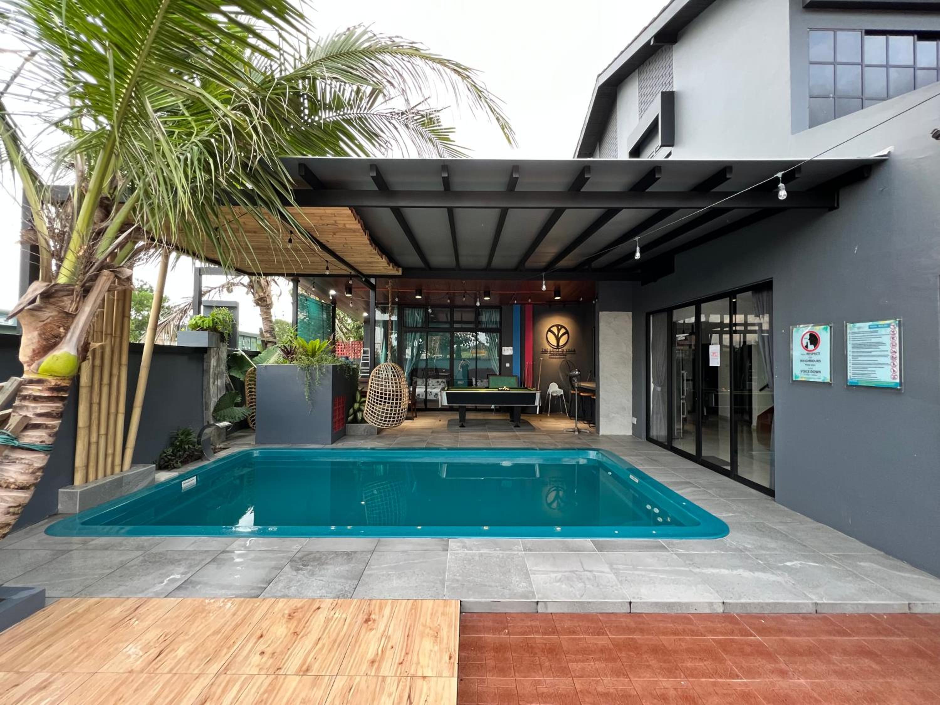 The Riimbun . Private Pool . BBQ . Karaoke