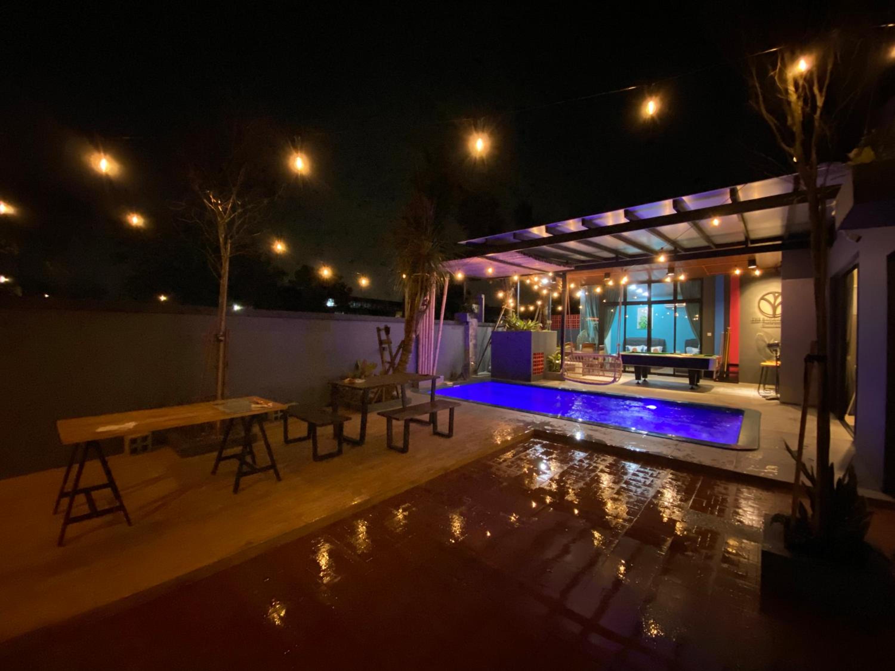 The Riimbun . Private Pool . BBQ . Karaoke