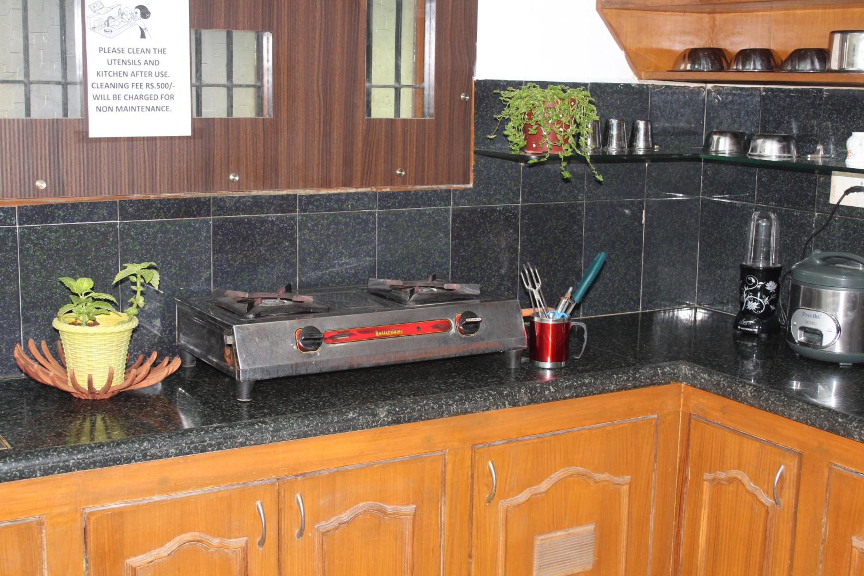 FriendlyStay at Madanandapuram view 5