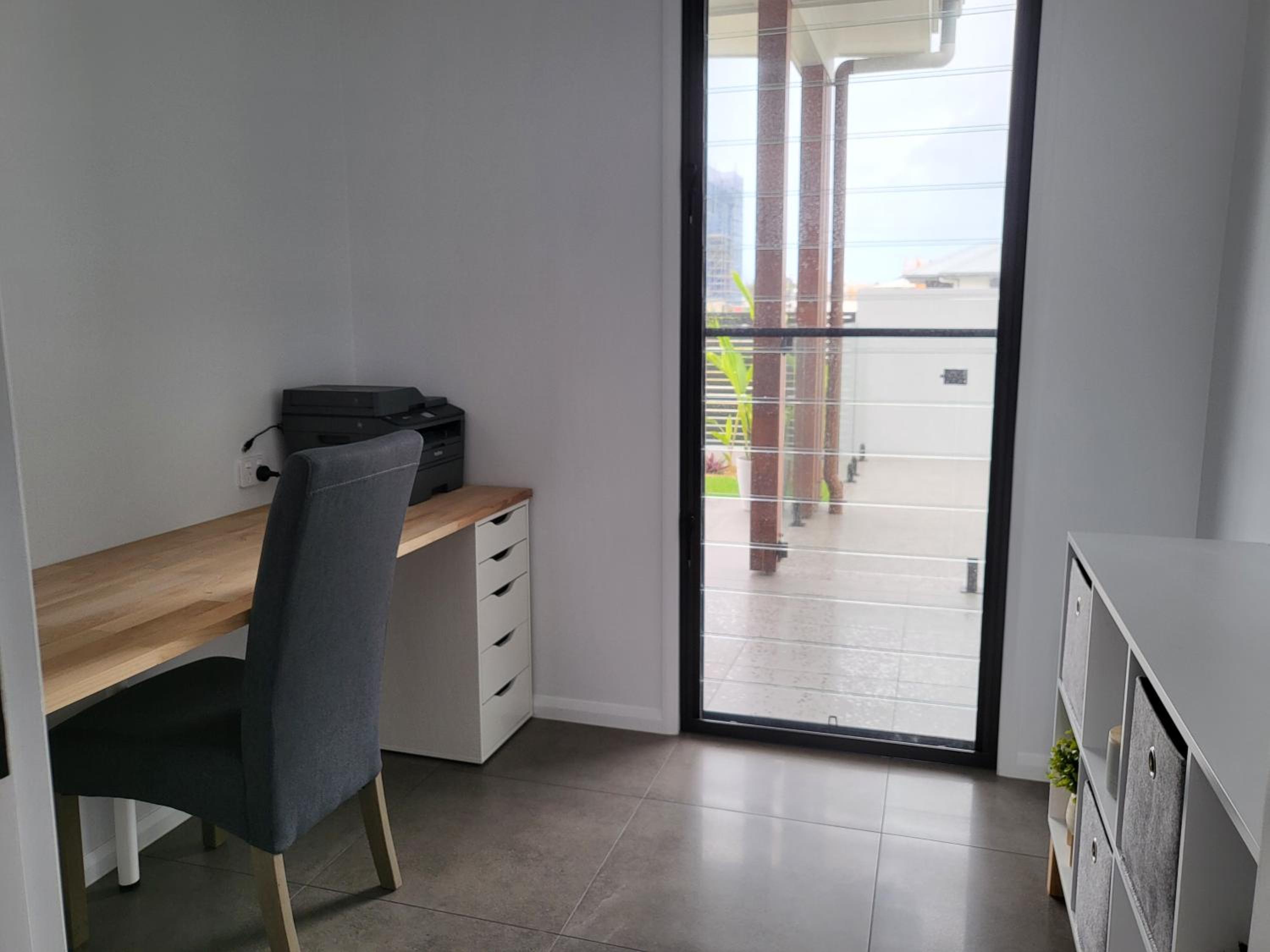 Marina-Side Living, Walk to Cafes, Parks & Water - Kids love the Pool