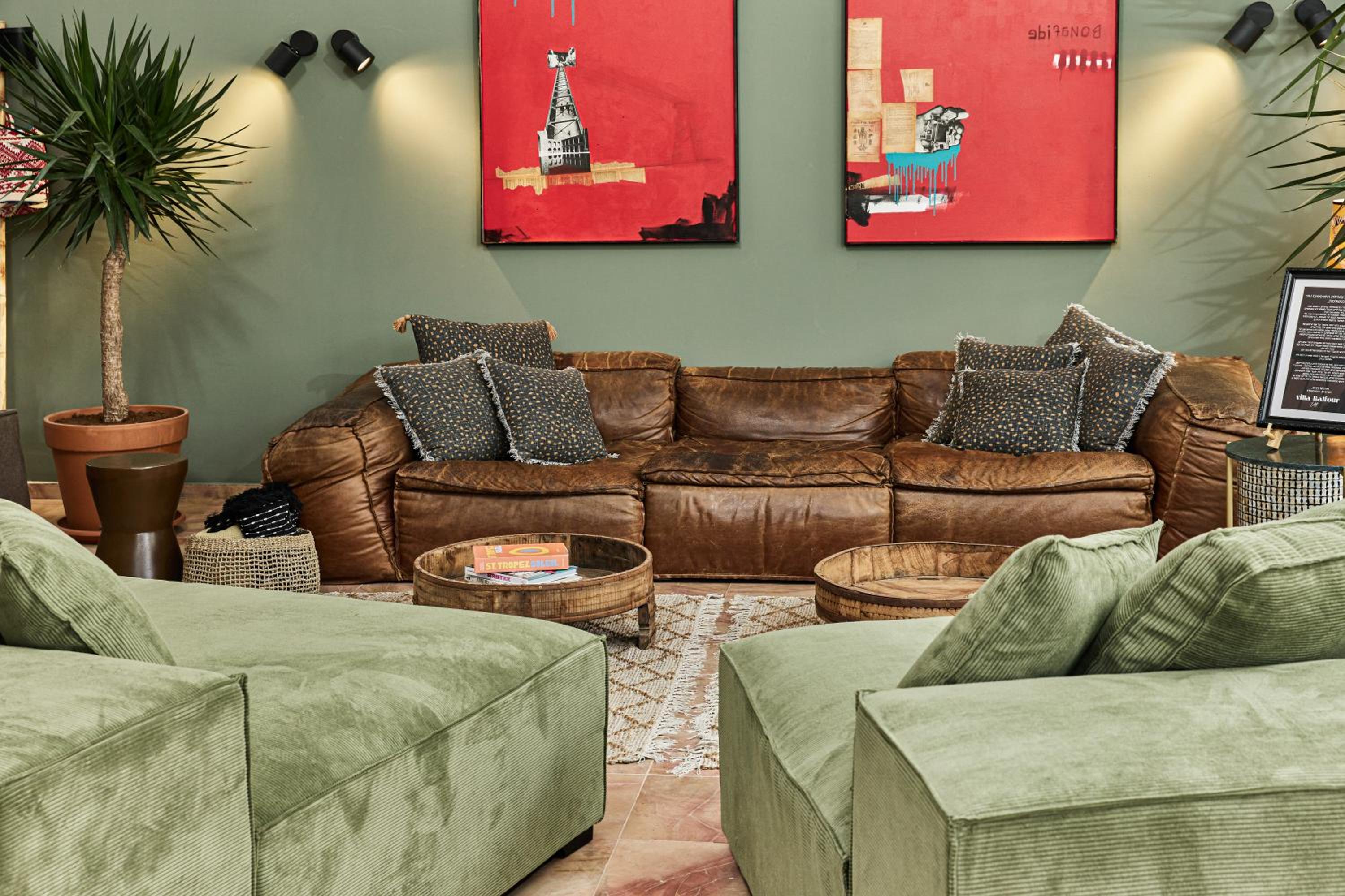 lounge