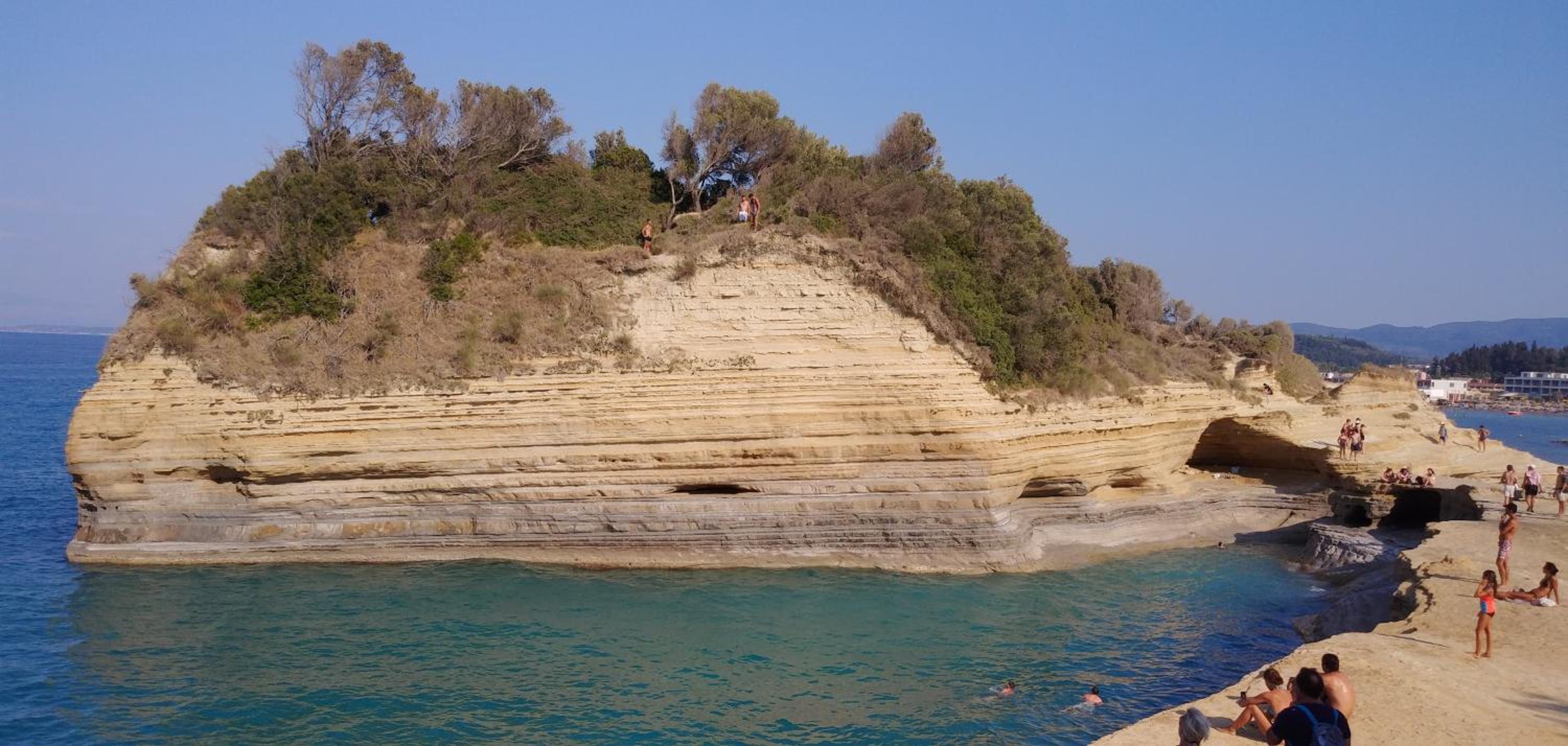 LEFKES Apartments Sidari