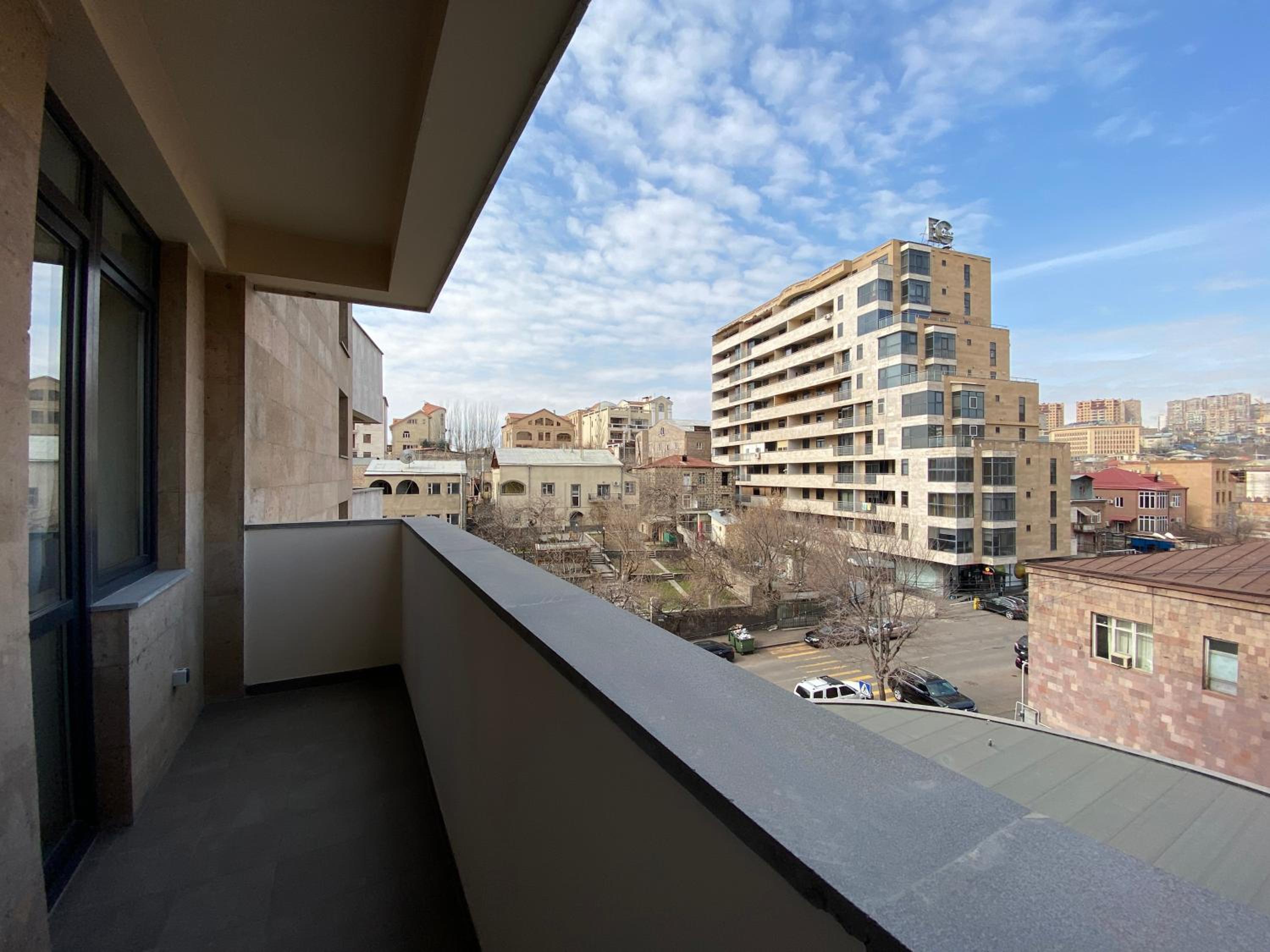 Derenik Demirtchyan , Modern, New Euro renovated apartment with balcony DE144
