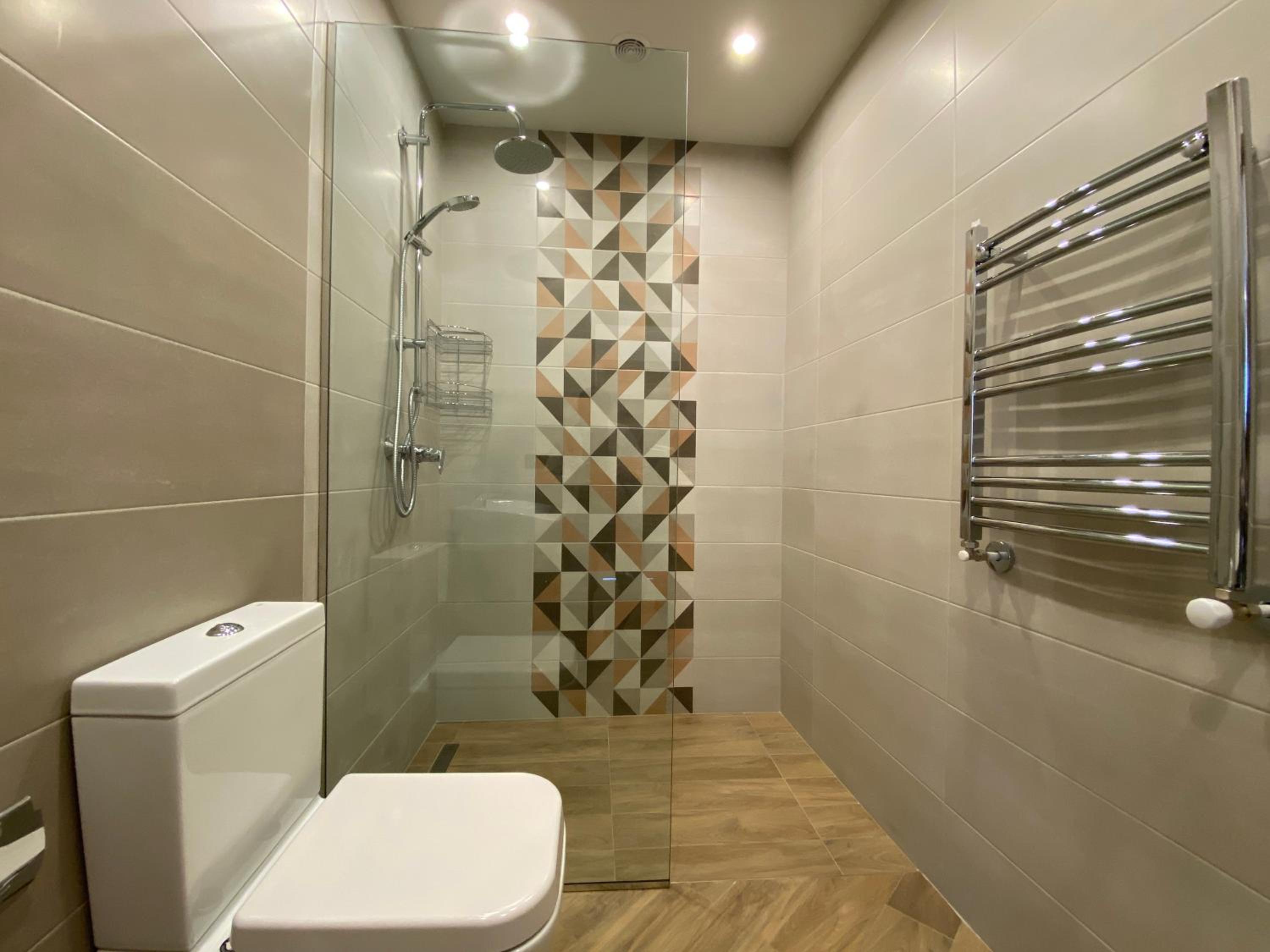 Derenik Demirtchyan , Modern, New Euro renovated apartment with balcony DE144