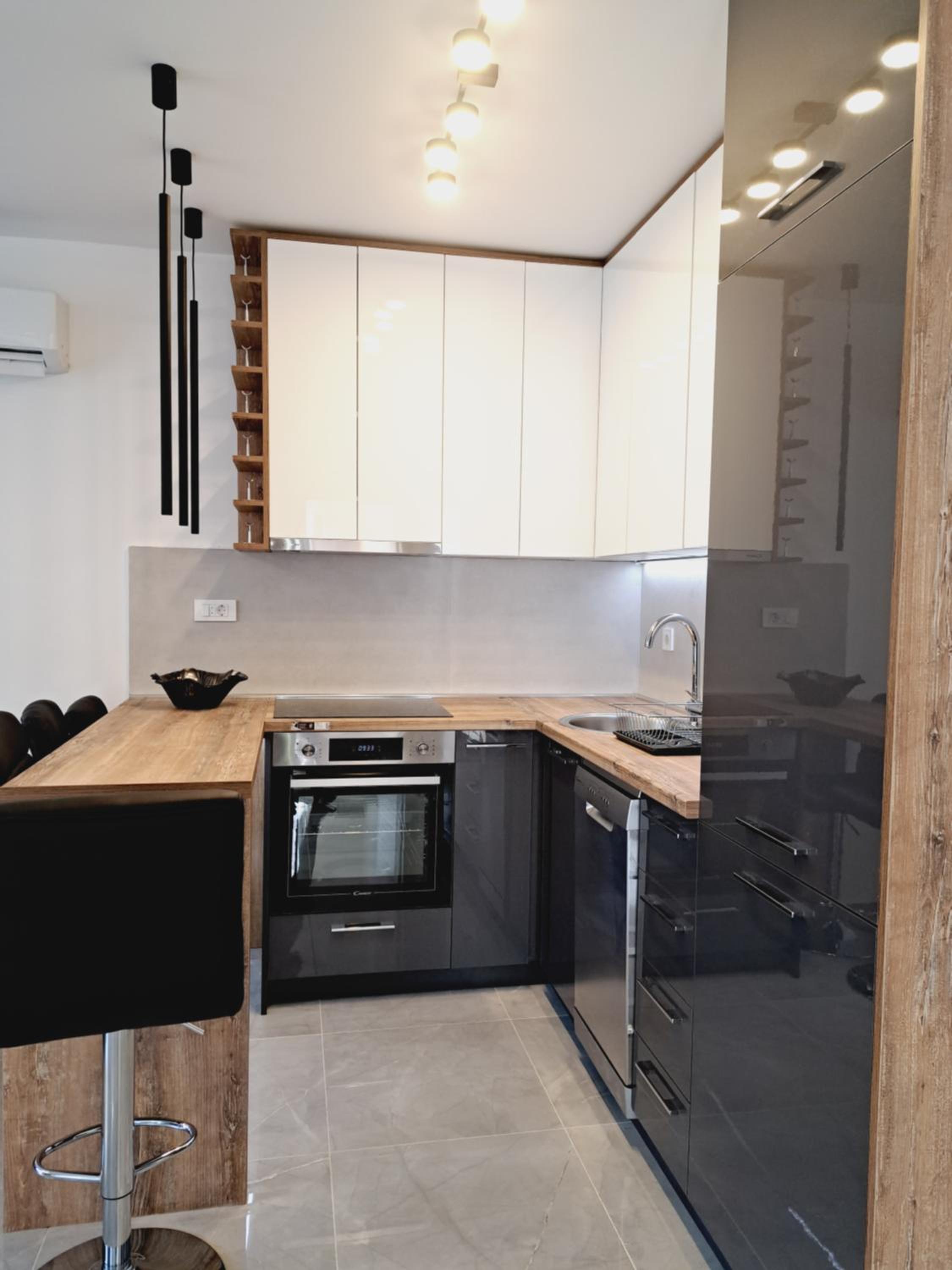 Paun apartment