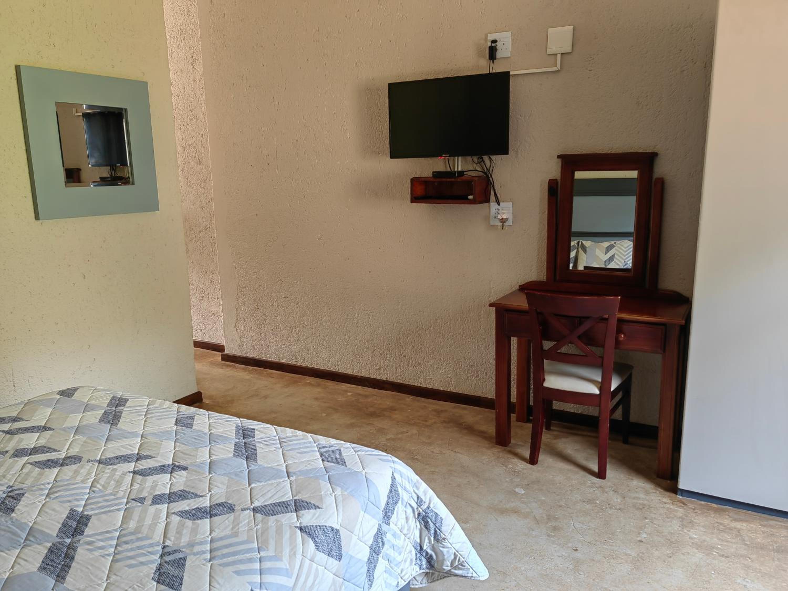 Mountain Valley Stay - UNIT 3 view 4