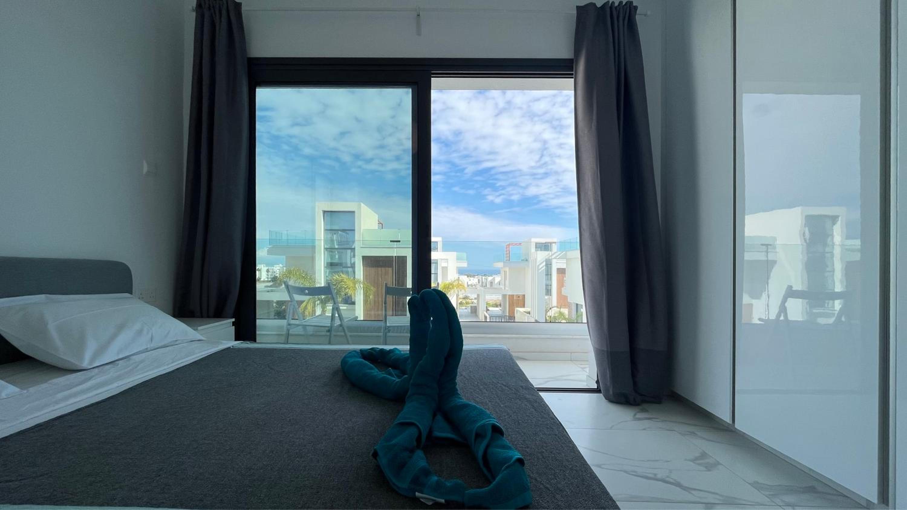 By the Bay Villa,3 BR/pool