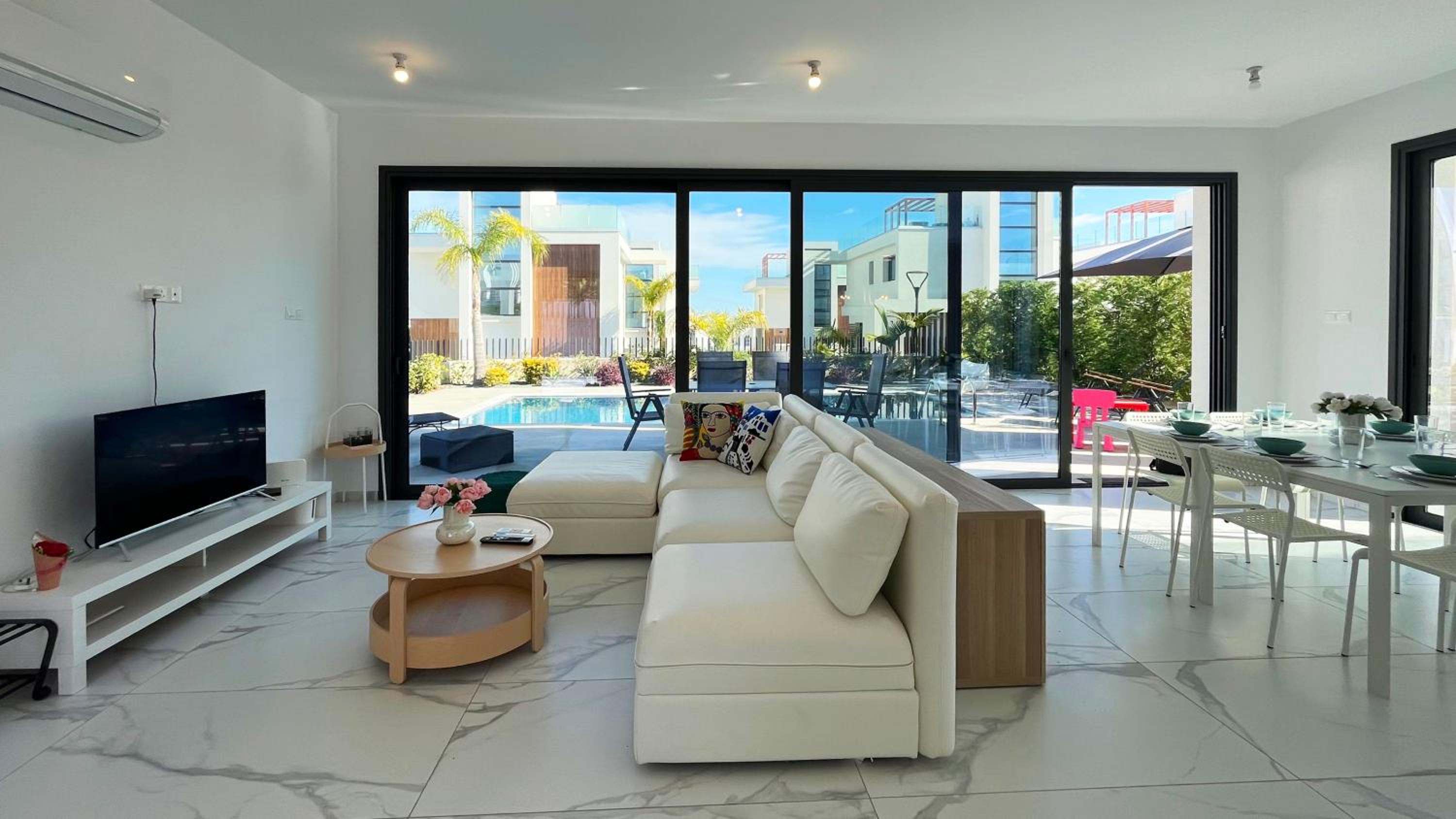 By the Bay Villa,3 BR/pool