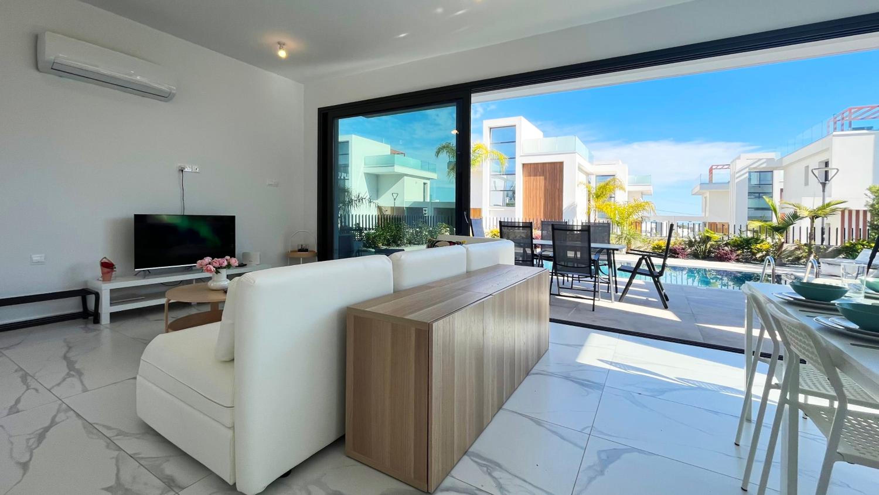 By the Bay Villa,3 BR/pool