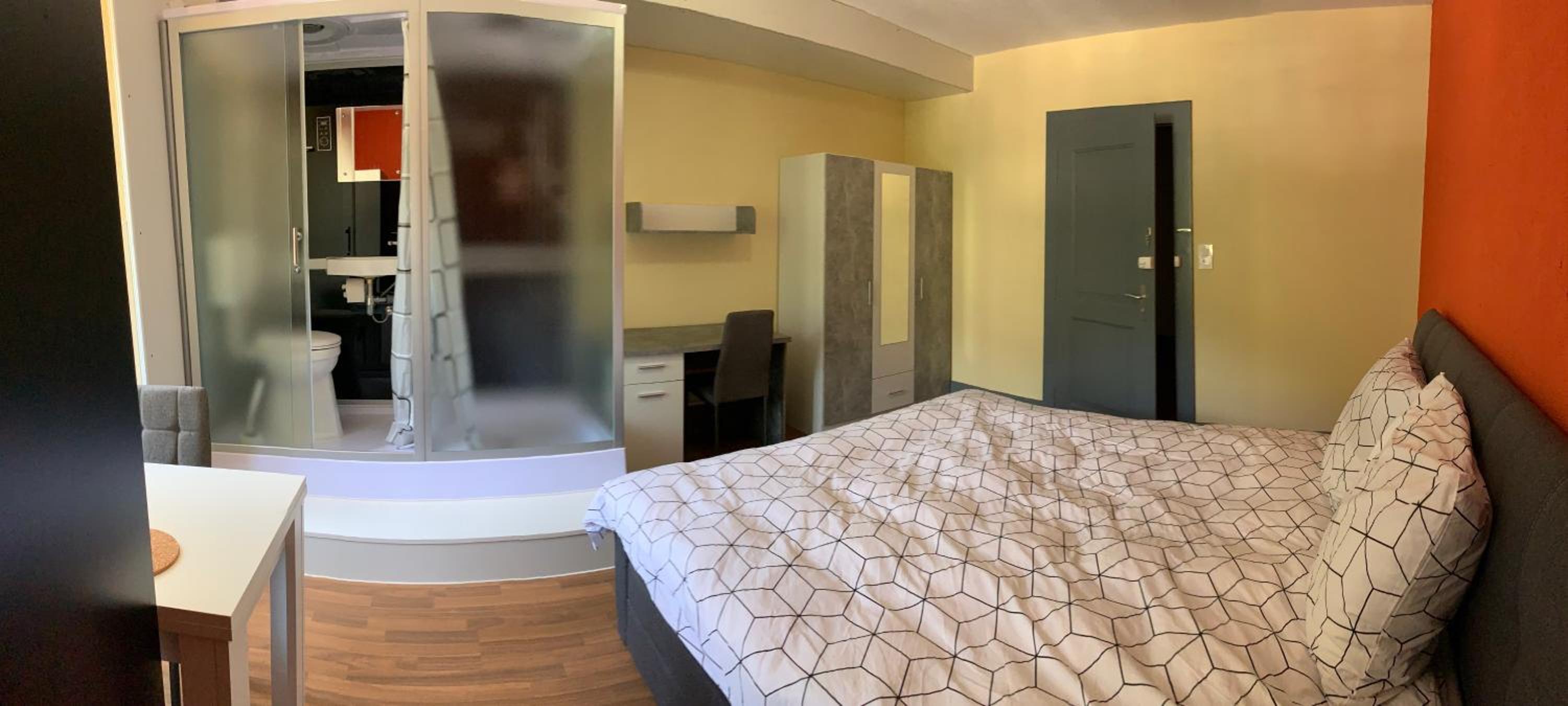hotel room