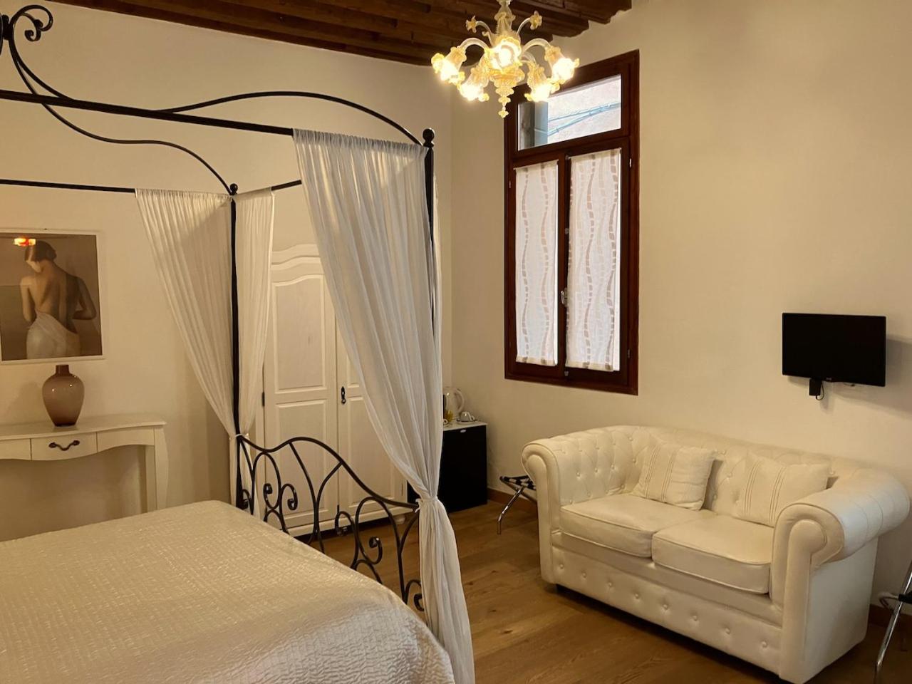 Residenza Corte Antica B&B