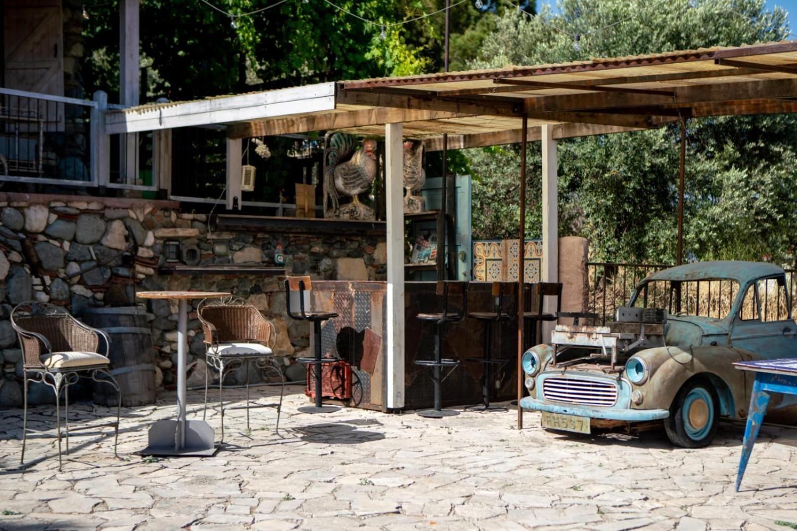 Rozana House