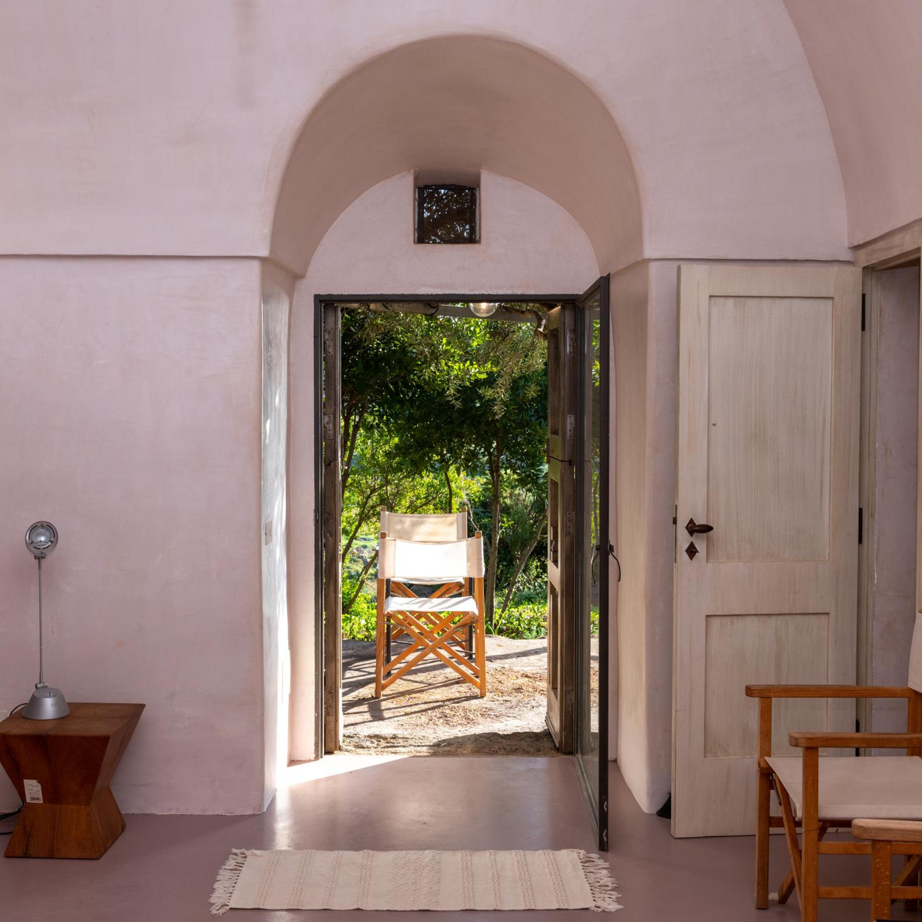 Dammusi IL SERRALH -Pantelleria-