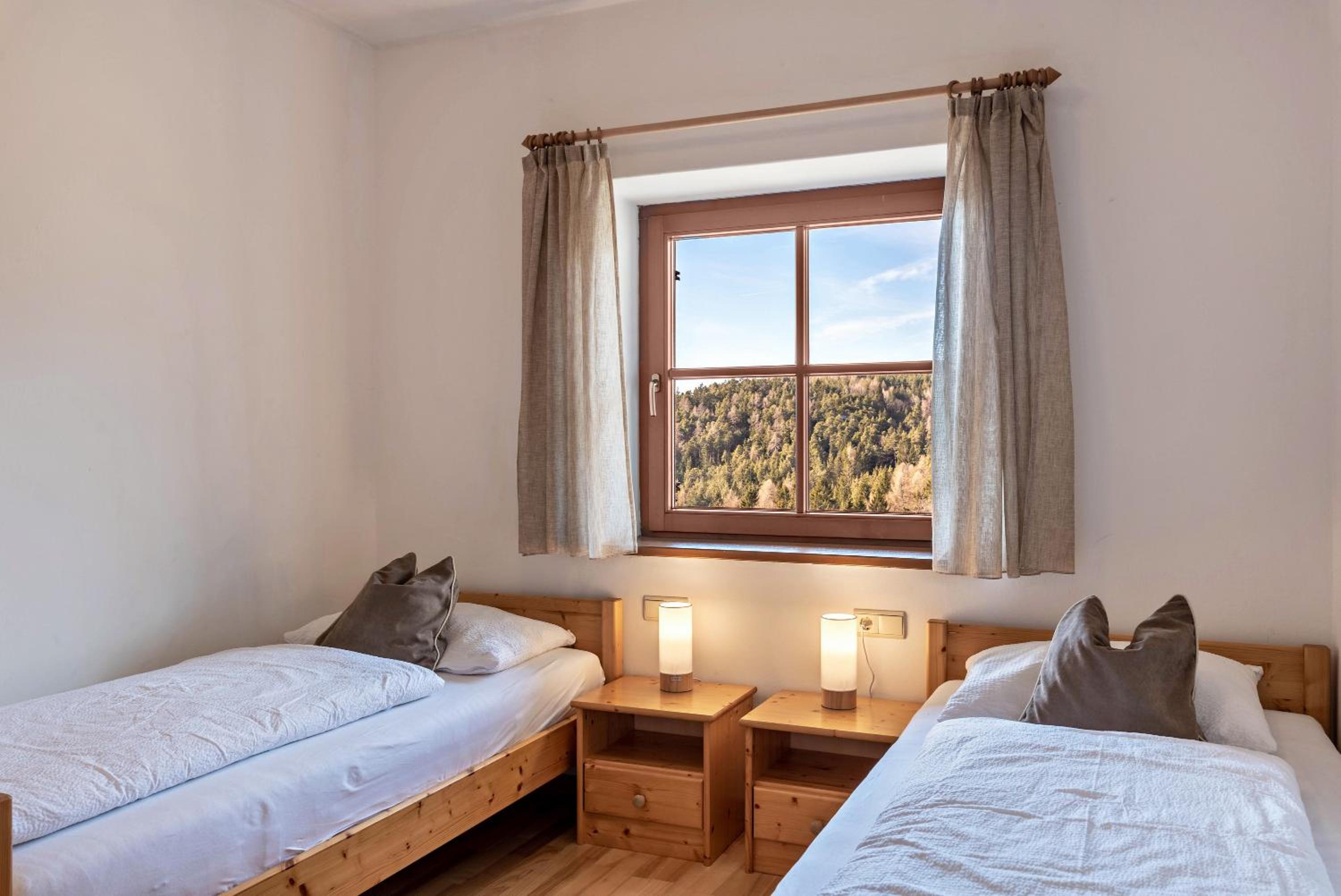 Alpin Farm Linde - Oberweidacherhof view 5