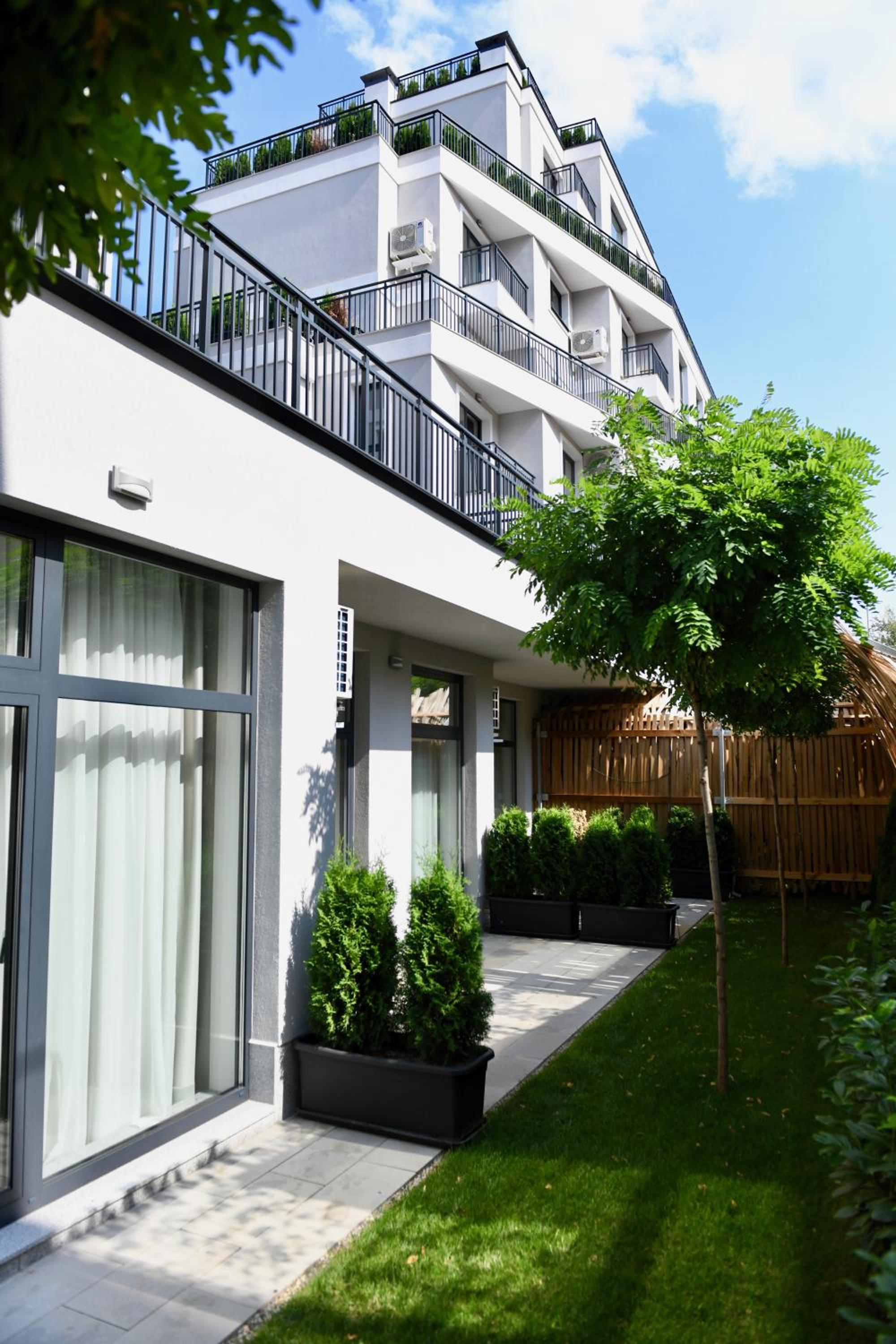 Connect Living Apartments Free Parking