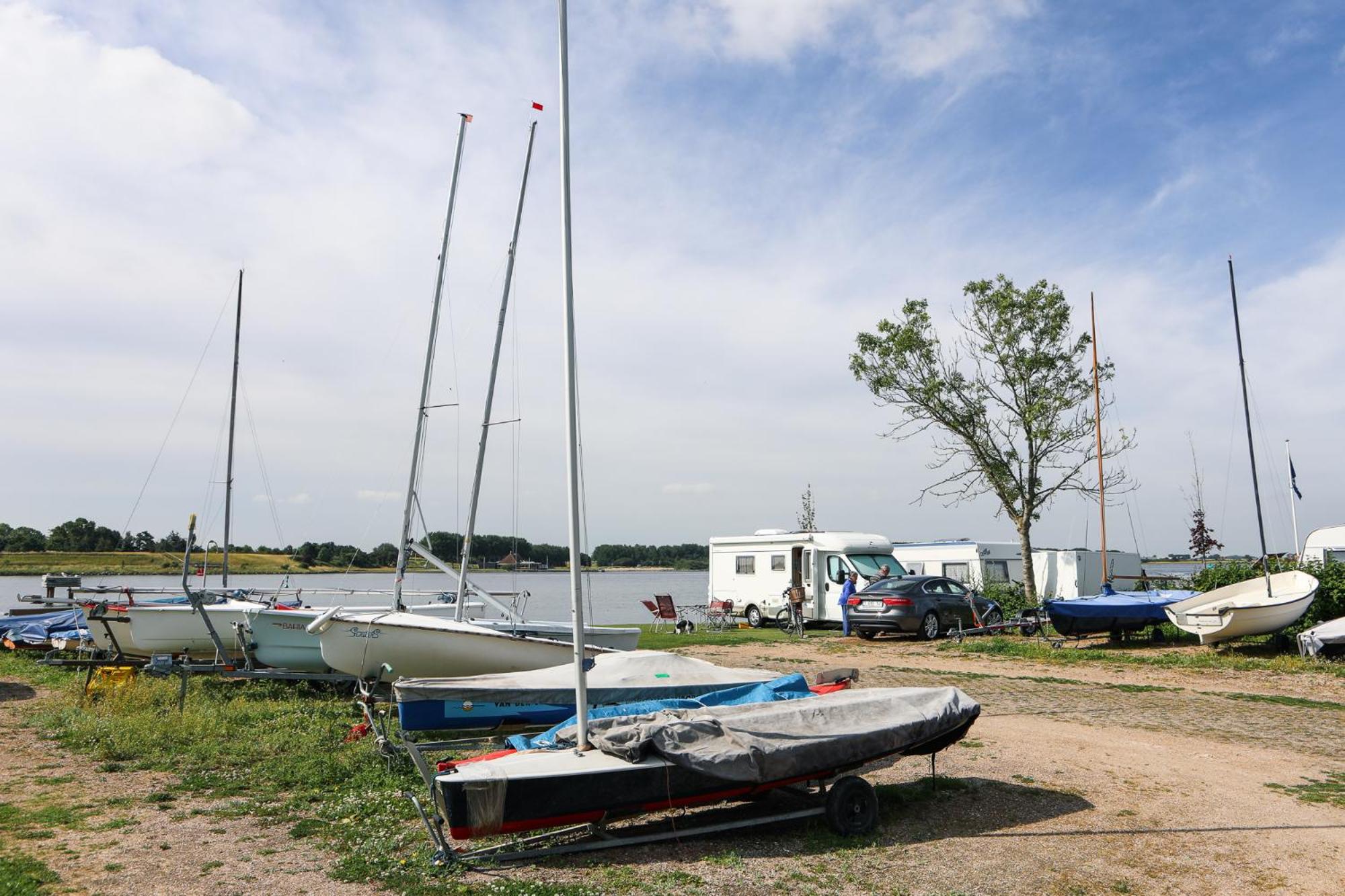 Chalet (4 persoons) op 5* camping de Paardekreek view 5