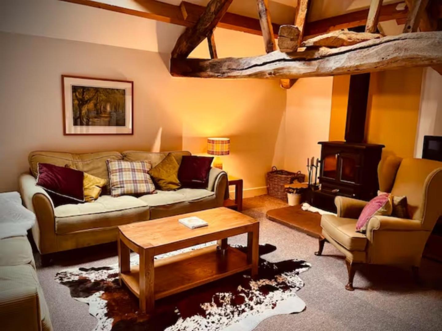 Stunning barn minutes from the Lake District view 2