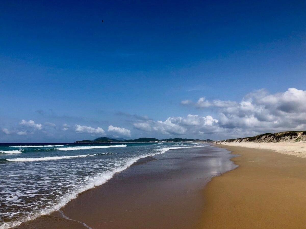 Duplex 450m da Praia do Peró, Roupa Cama e Banho, Wi-Fi, TV a Cabo, Estacionamento
