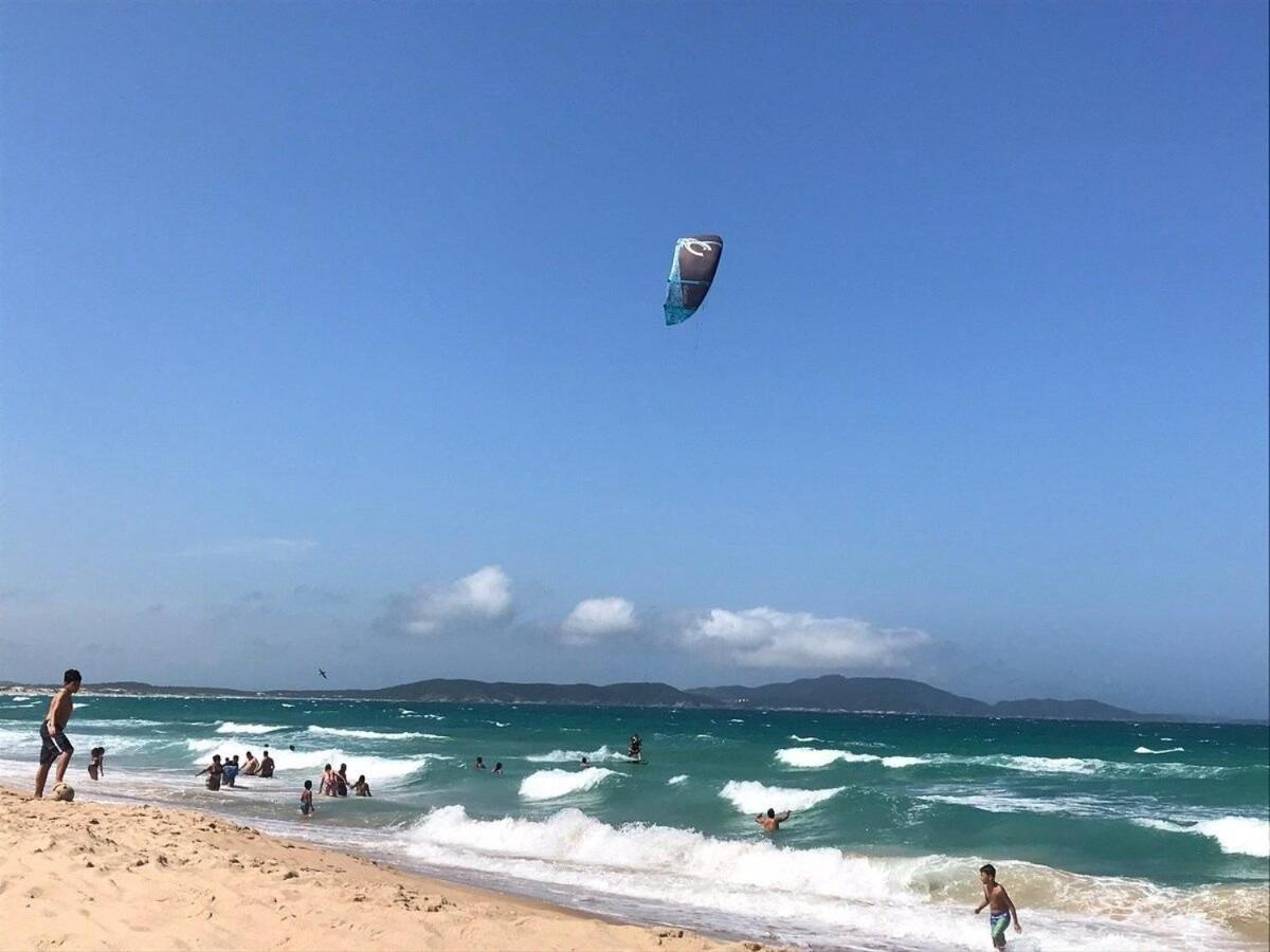Duplex 450m da Praia do Peró, Roupa Cama e Banho, Wi-Fi, TV a Cabo, Estacionamento