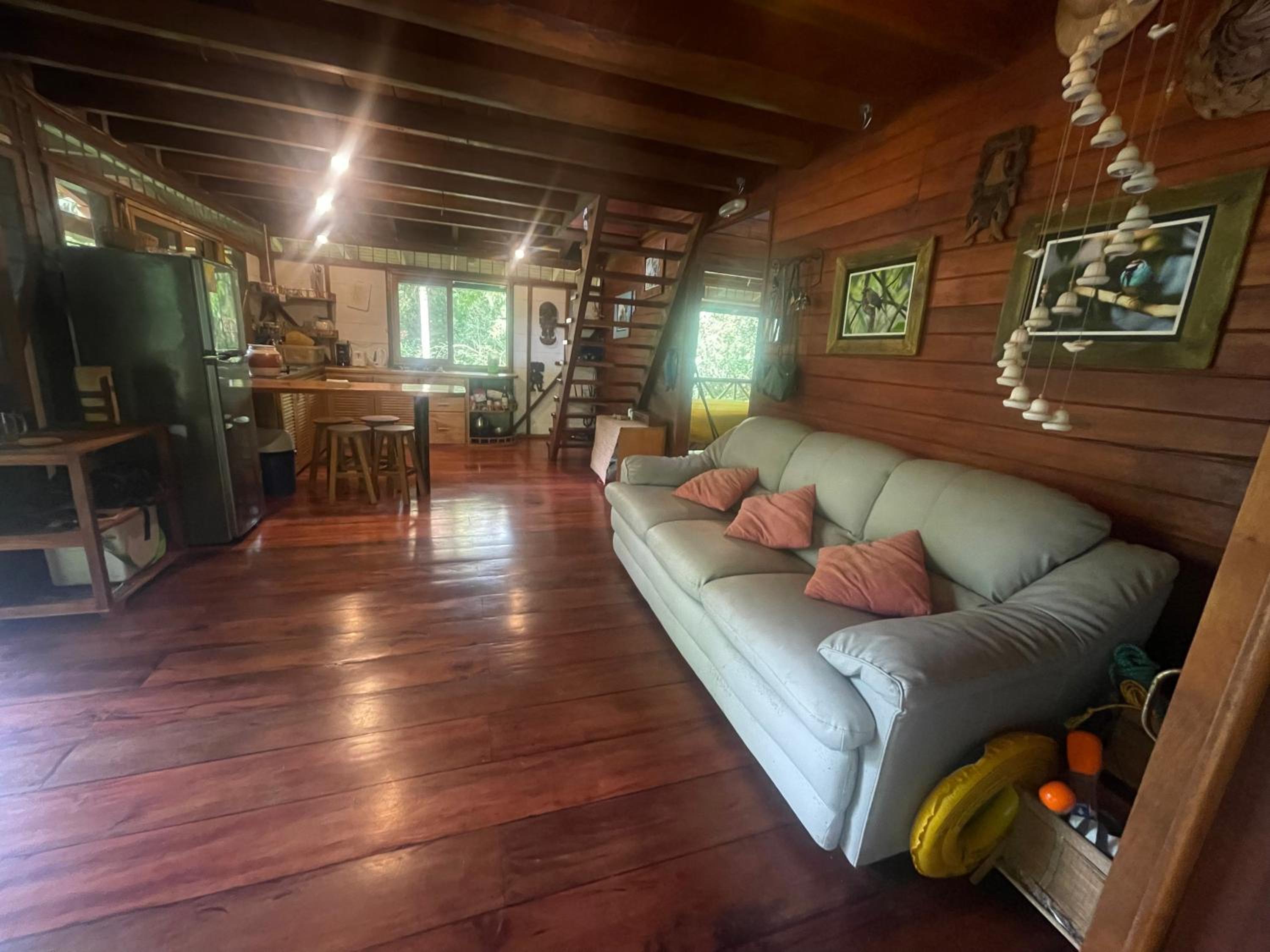 Caoni riverside Lodge