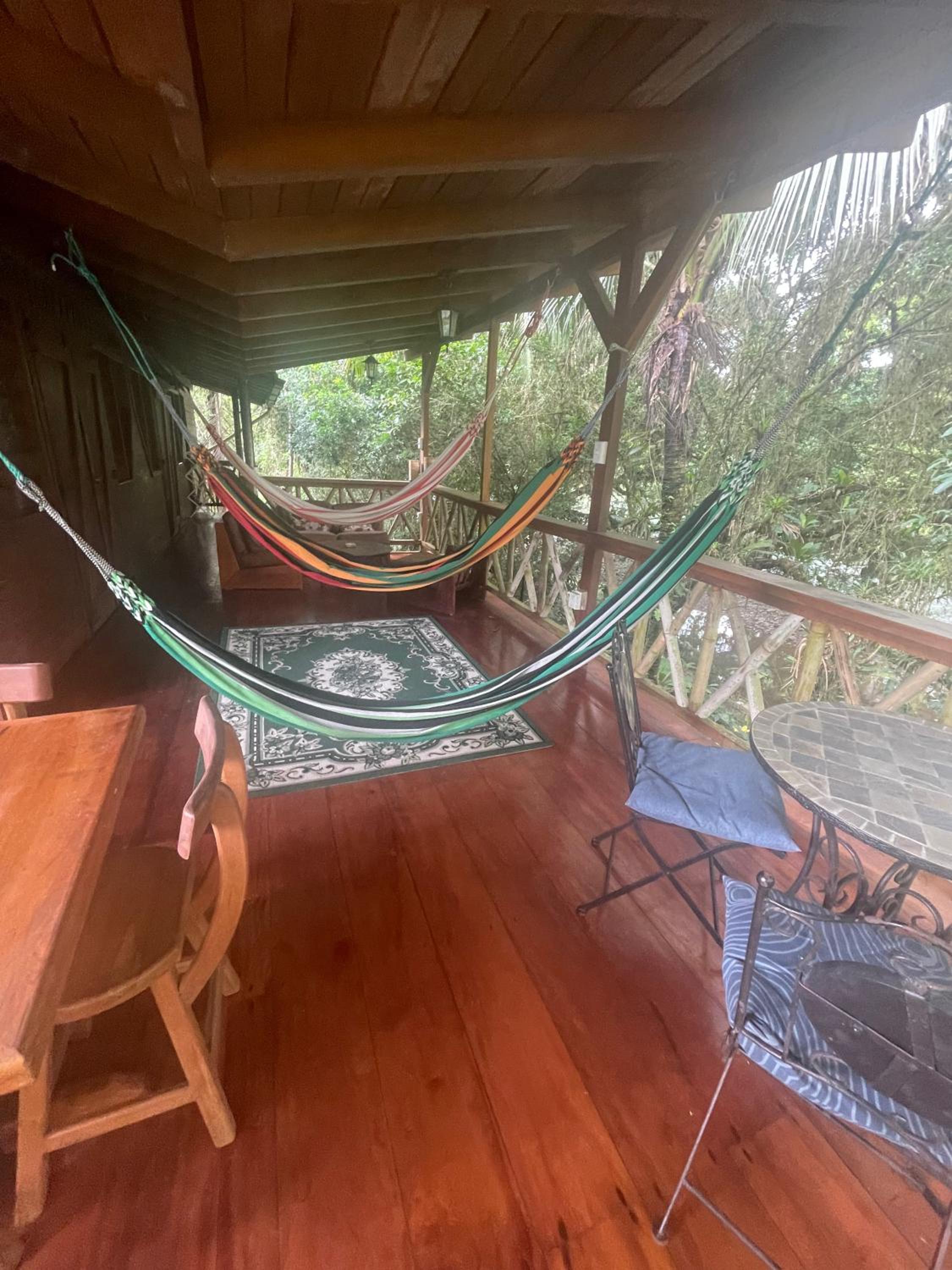 Caoni riverside Lodge