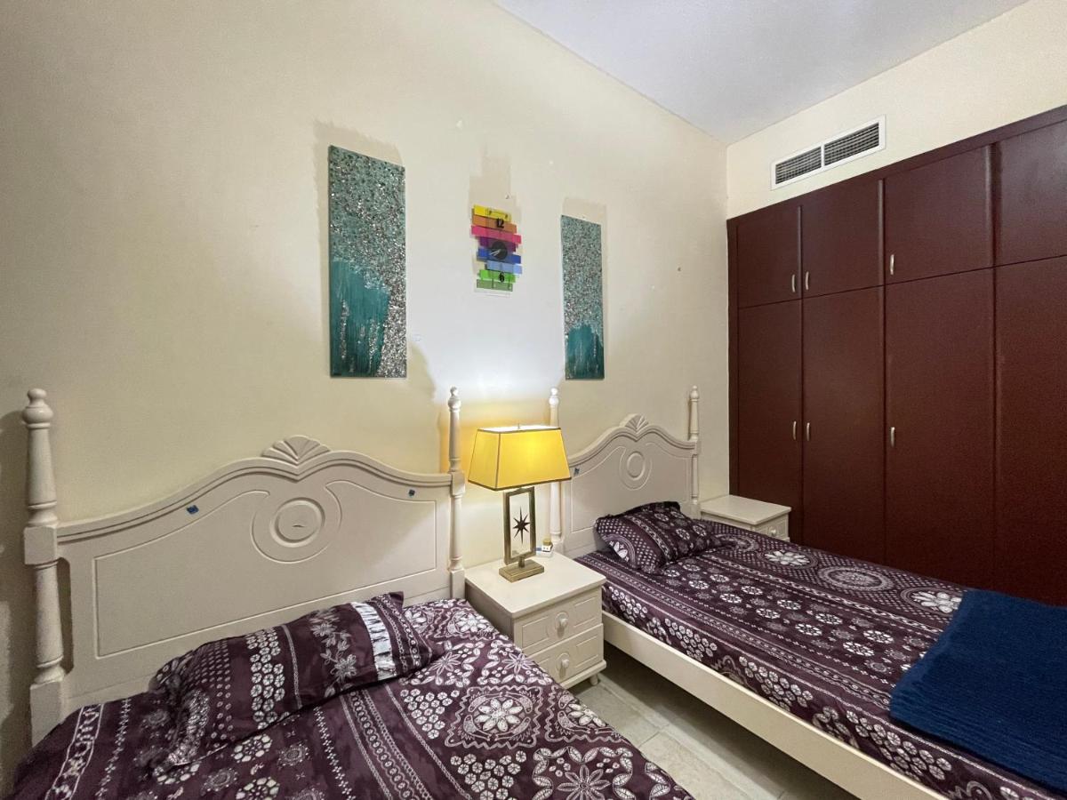 Dubai Backpackers