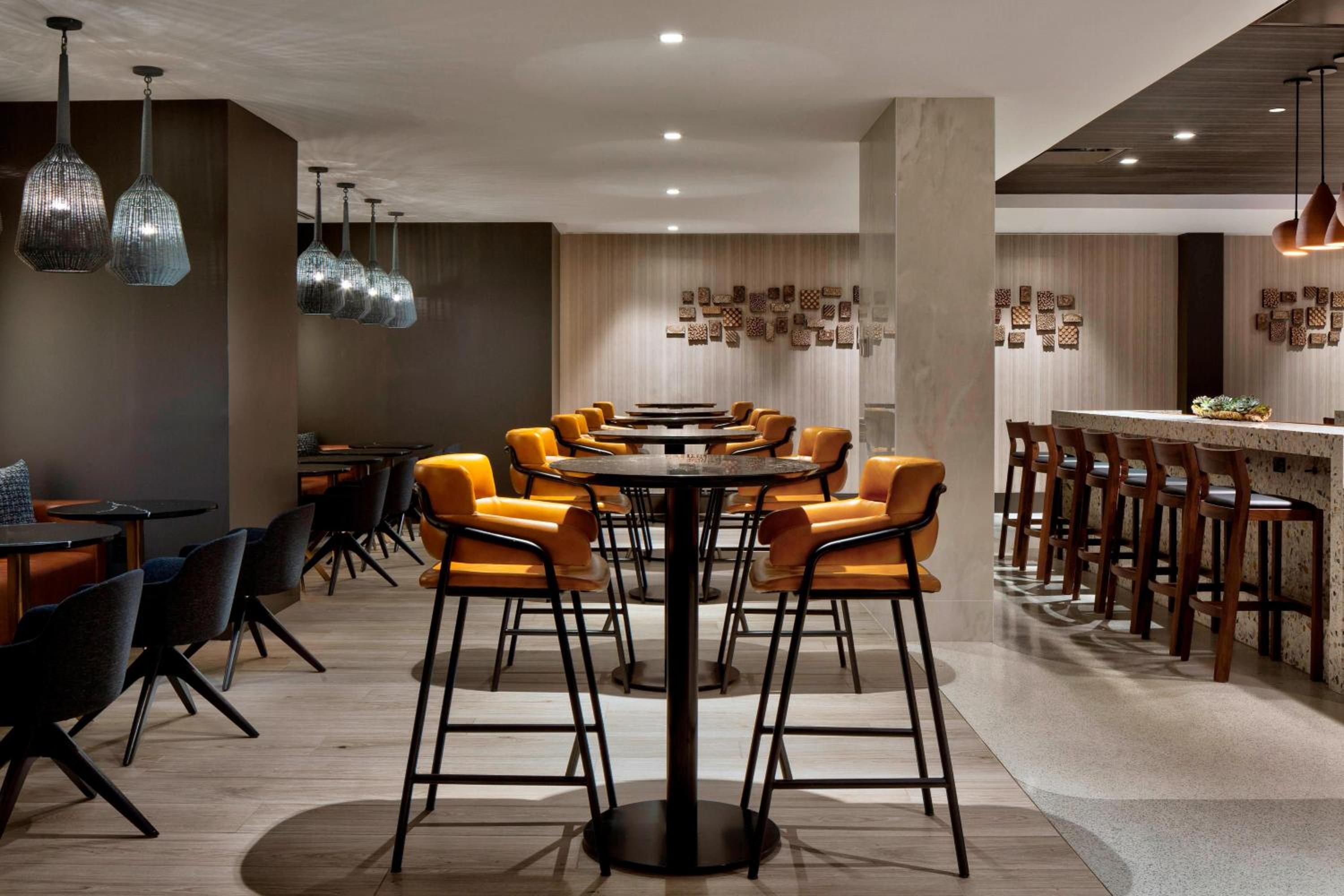 New York LaGuardia Airport Marriott - Property Image 12