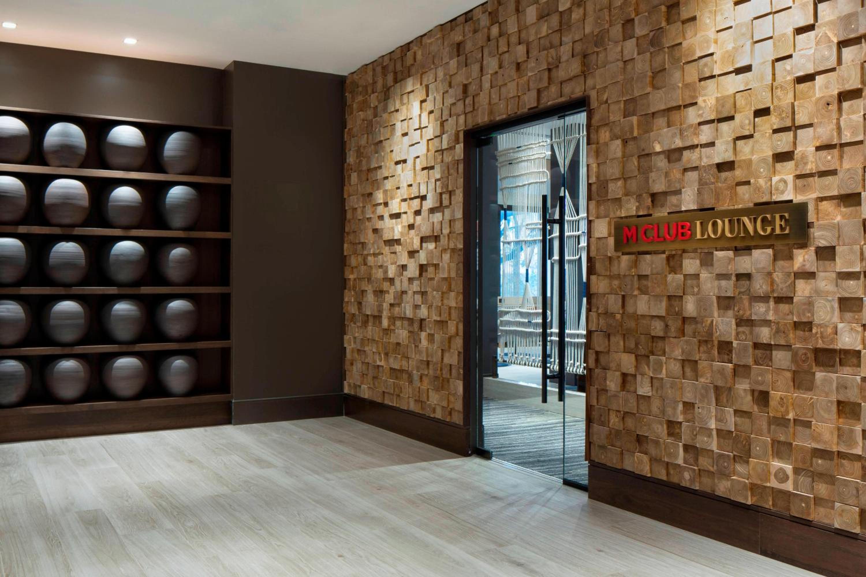 New York LaGuardia Airport Marriott - Property Image 3